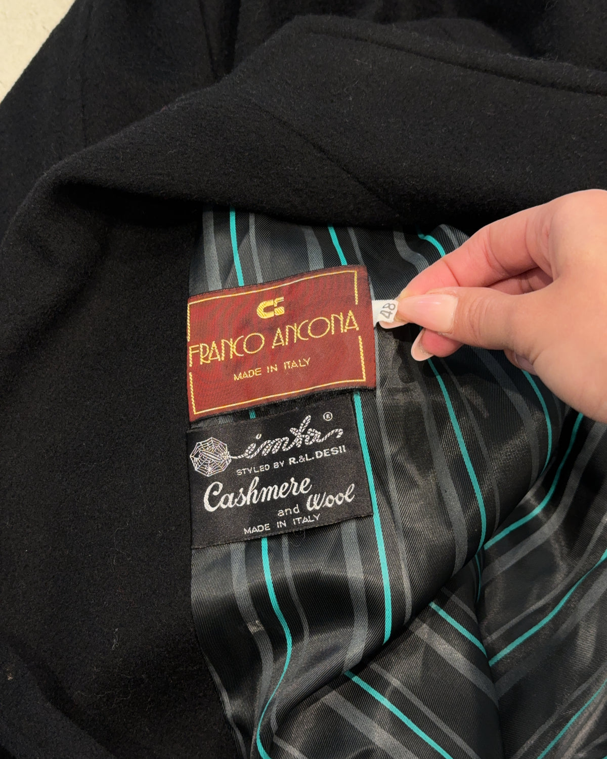 Vintage Franco Anconia Mantel (XL)
