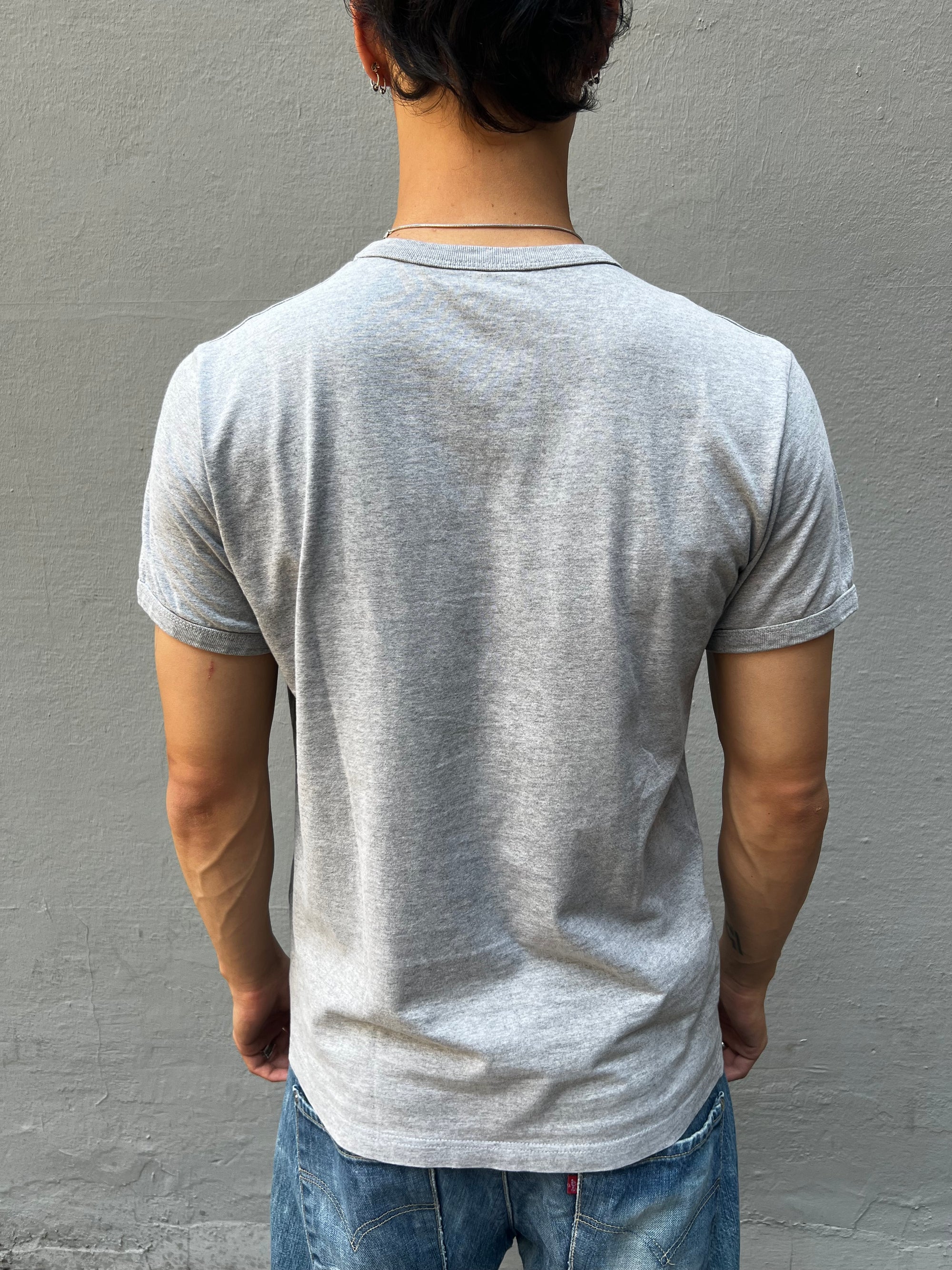 Vintage Grey Guess Tee M/L