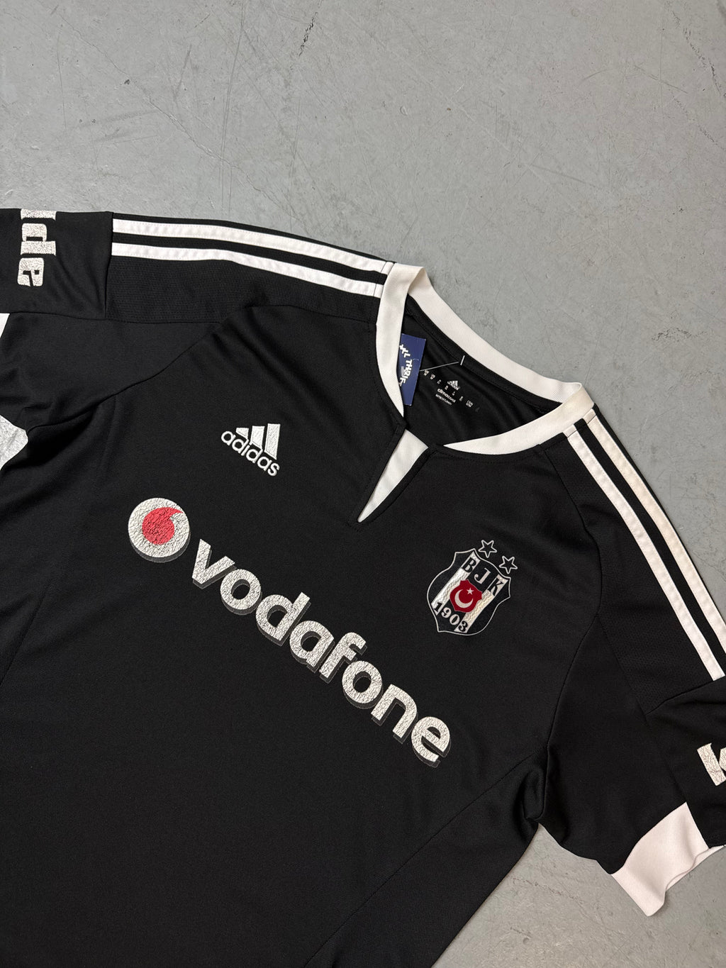Vintage Adidas Besiktas 2015/2016 Third Jersey M/L