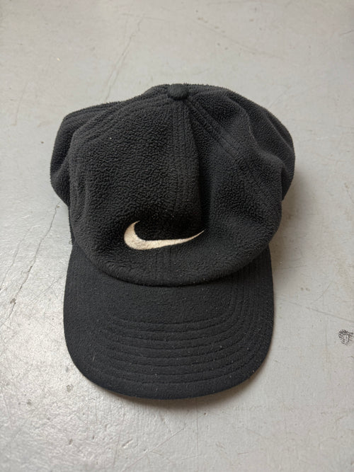 Vintage Nike Black Fleece Cap. Unisex. Y2K Second Hand 2000s Fashion