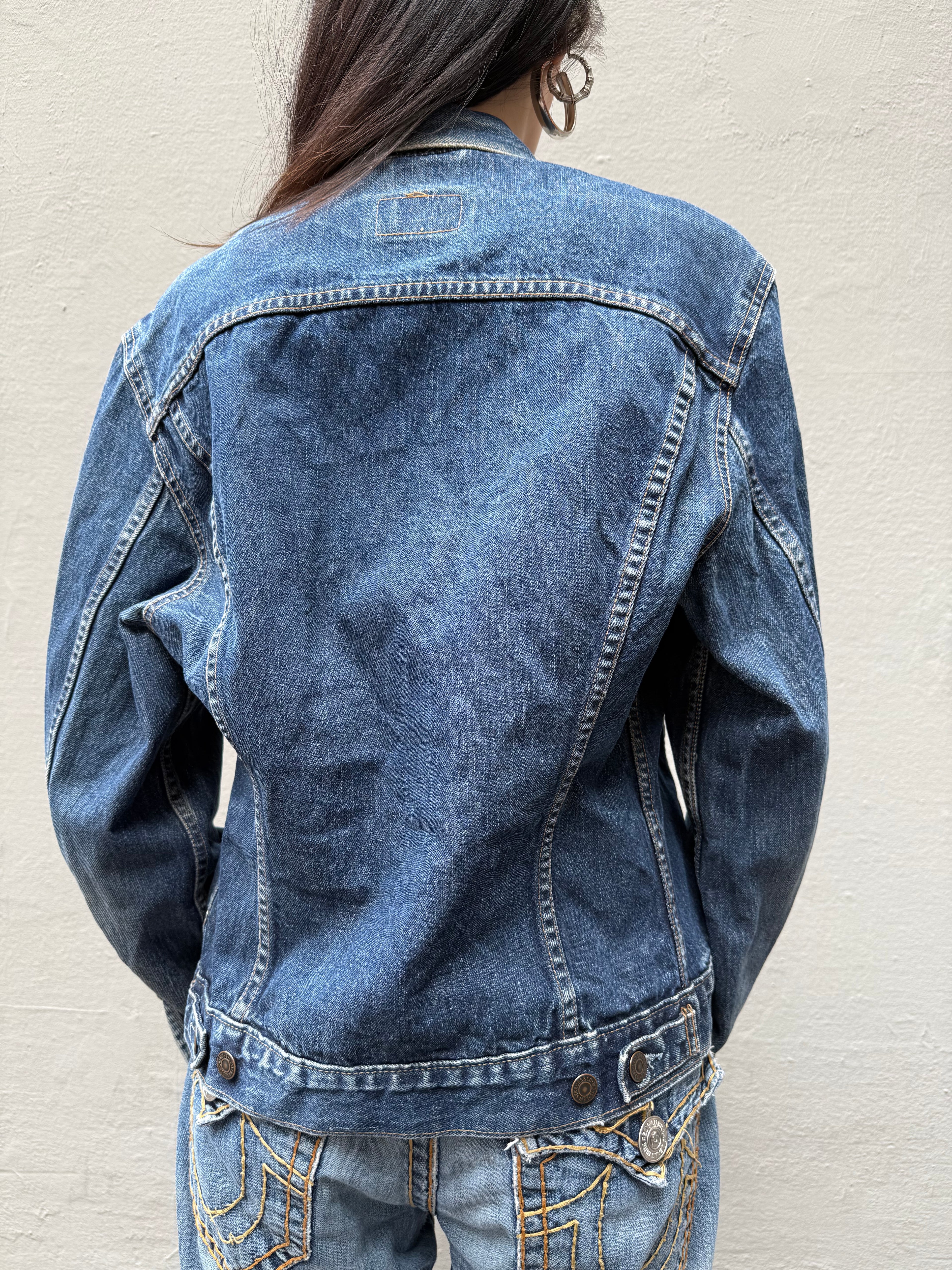 Vintage Levi’s Dark Blue Denim Jacket L/XL