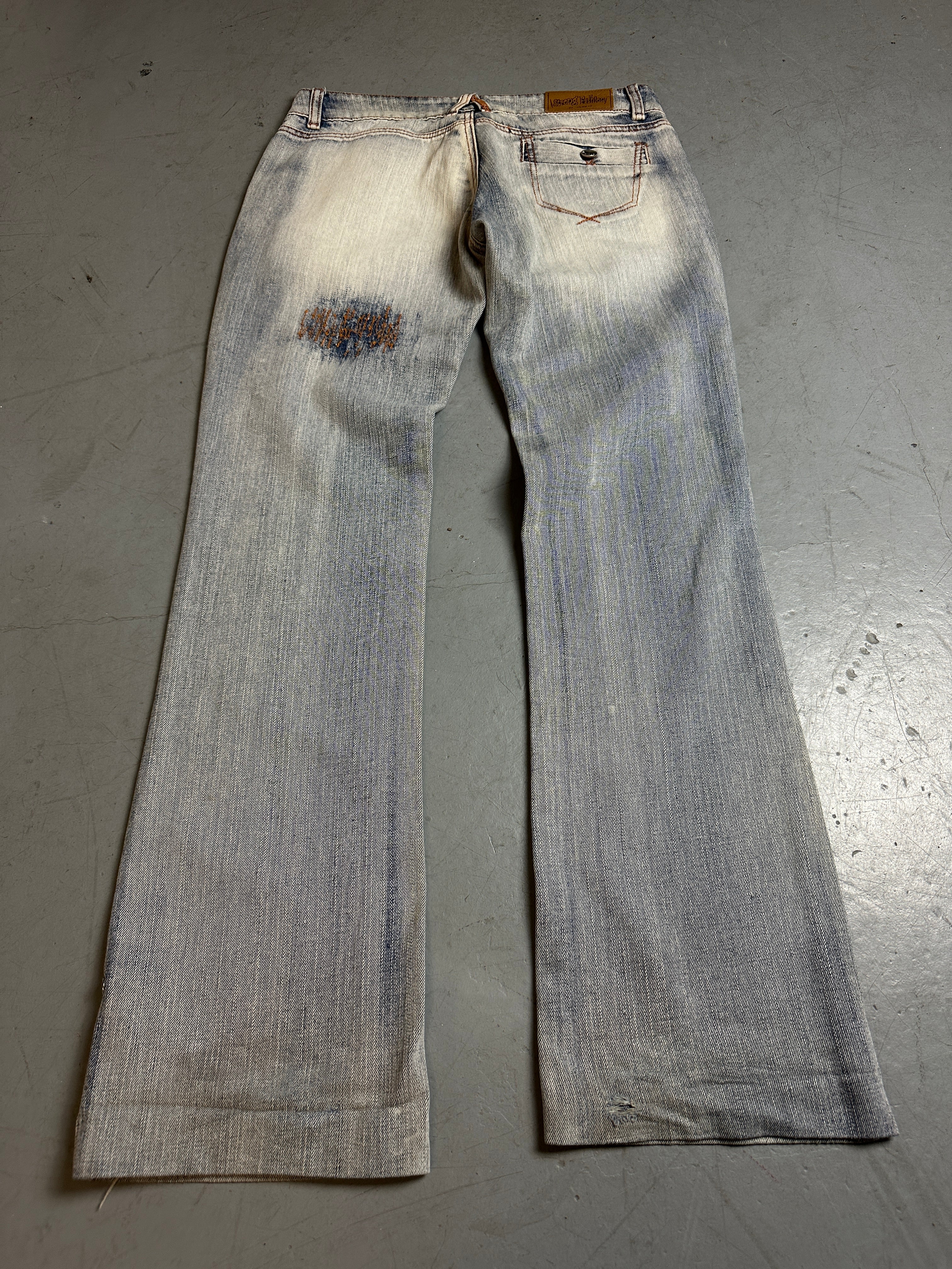 Produktbild von Vintage Washed Denim with Orange Stitching S/M von hinten