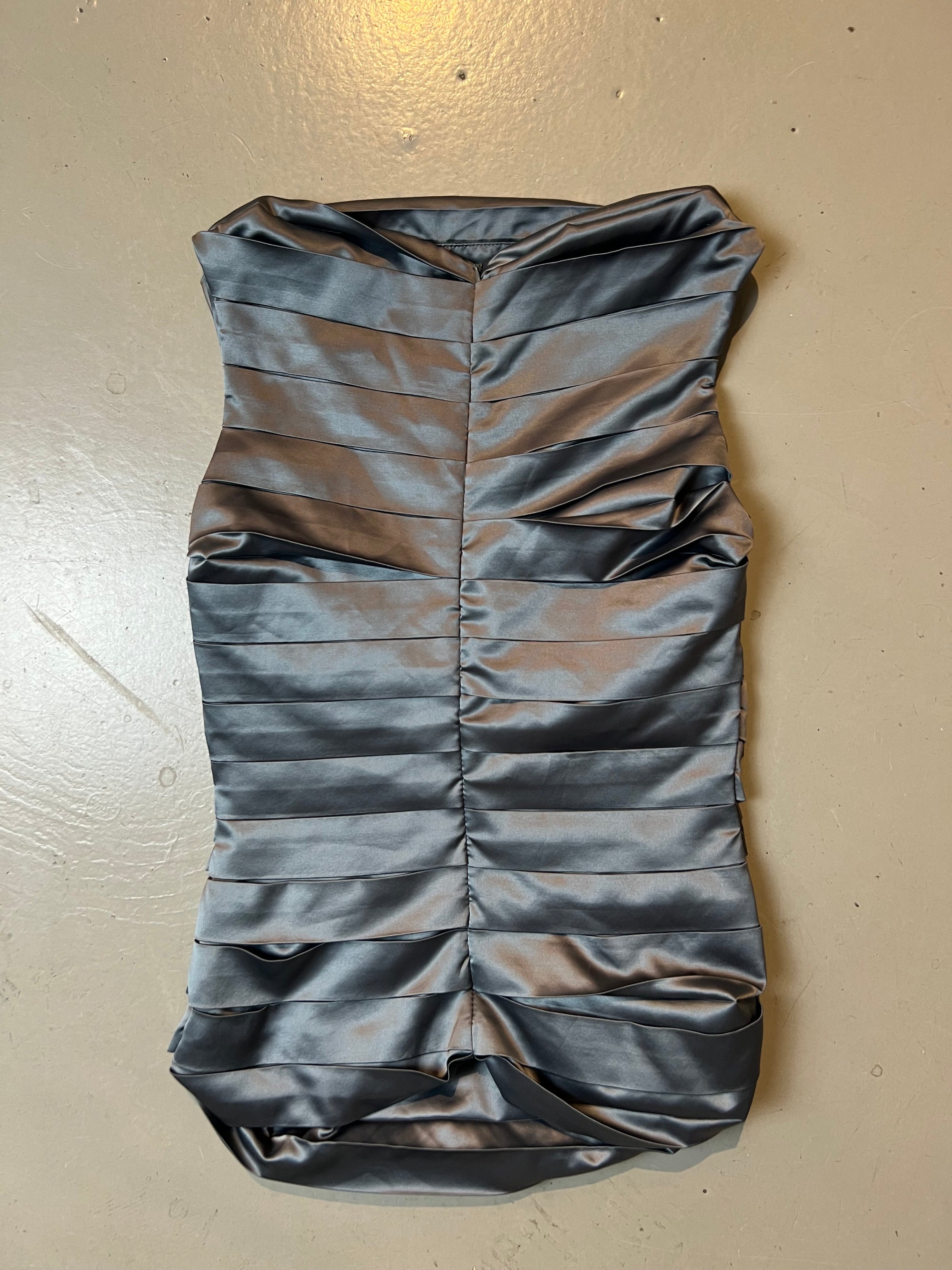 Vintage Silver Imperial Ruffle Top S