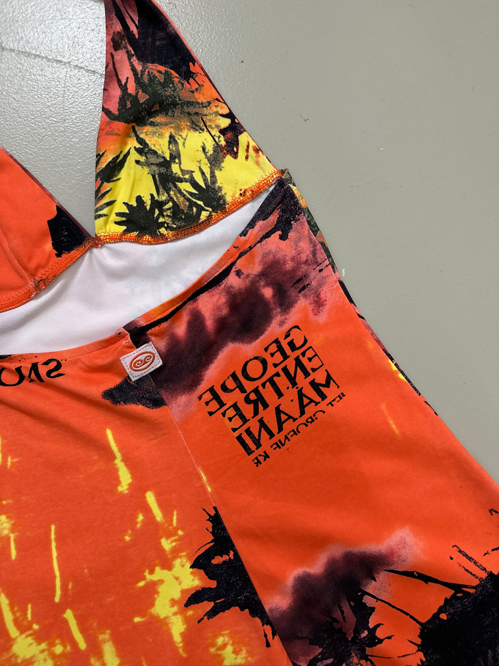Vintage Orange Beach Printed Dress
für Frauen. Y2K Second Hand 2000s Fashion 