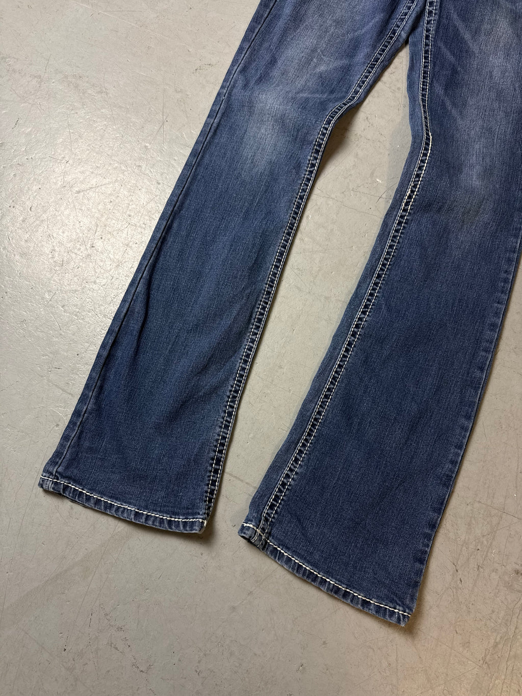 Detailbild von Vintage Shyanne Bootcut Denim with Backstitching M/L von vorne