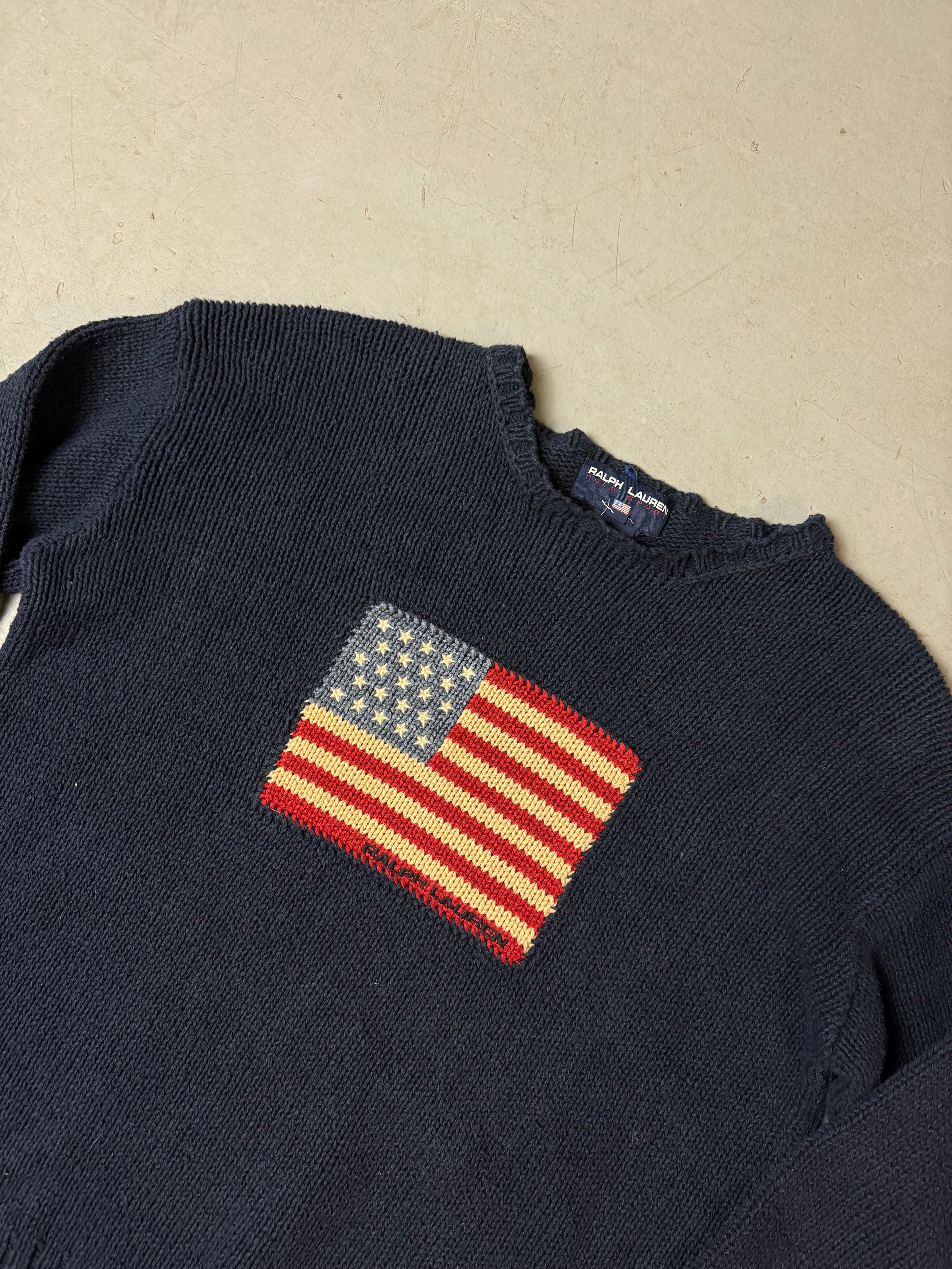 Detailbild von Vintage Ralph Lauren Dark Blue Knit Sweater von vorne