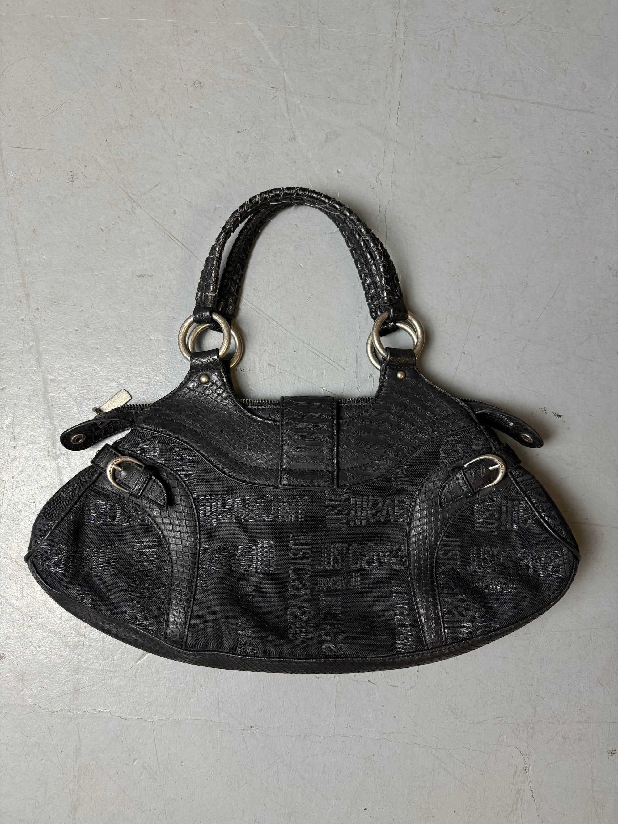 Produktbild von einer Vintage Just Cavalli Y2K Black Shoulder Bag von hinten