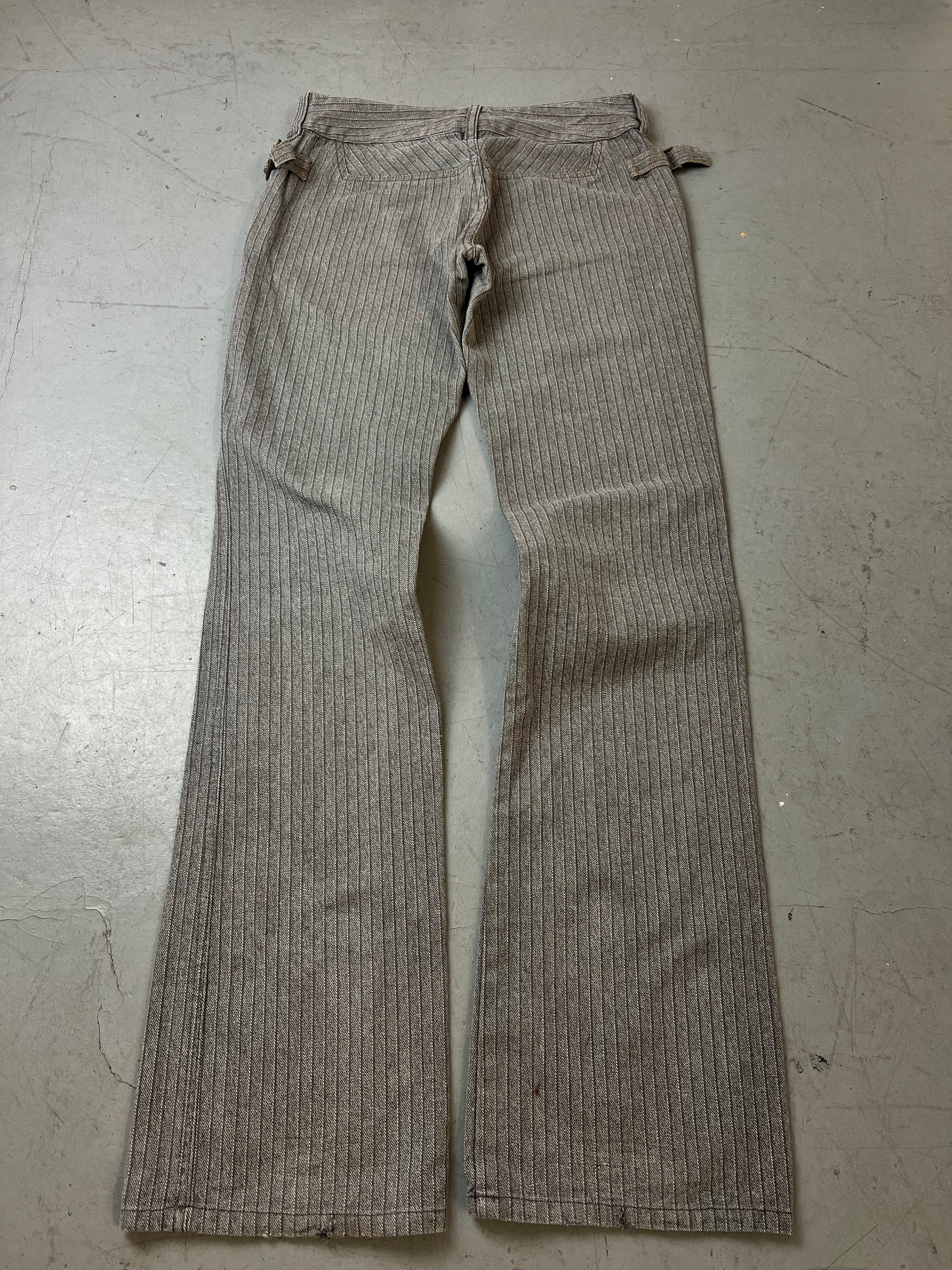 Vintage Diesel Grey Striped Pants für Damen. Y2K Second Hand 2000s Fashion