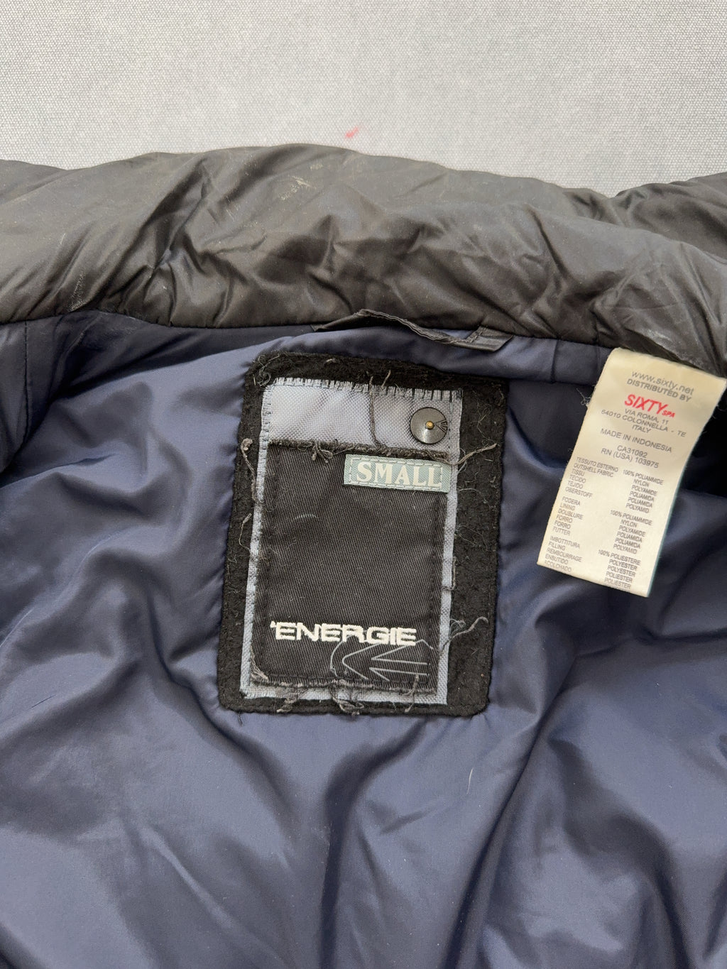 Vintage Energie Puffer Vest für Herren.Y2K Second Hand 2000s Fashion
