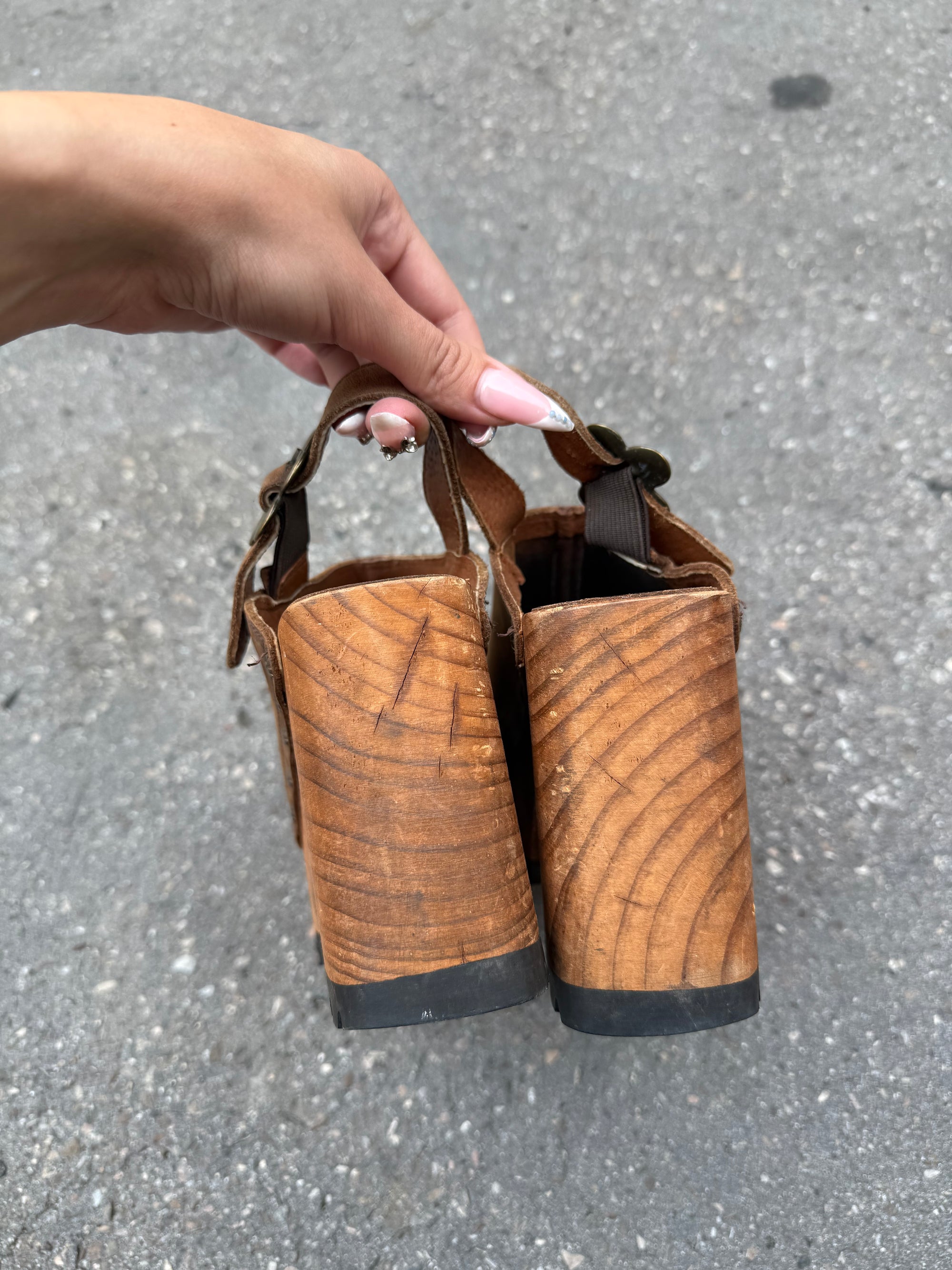 Vintage Brown Leather Clogs