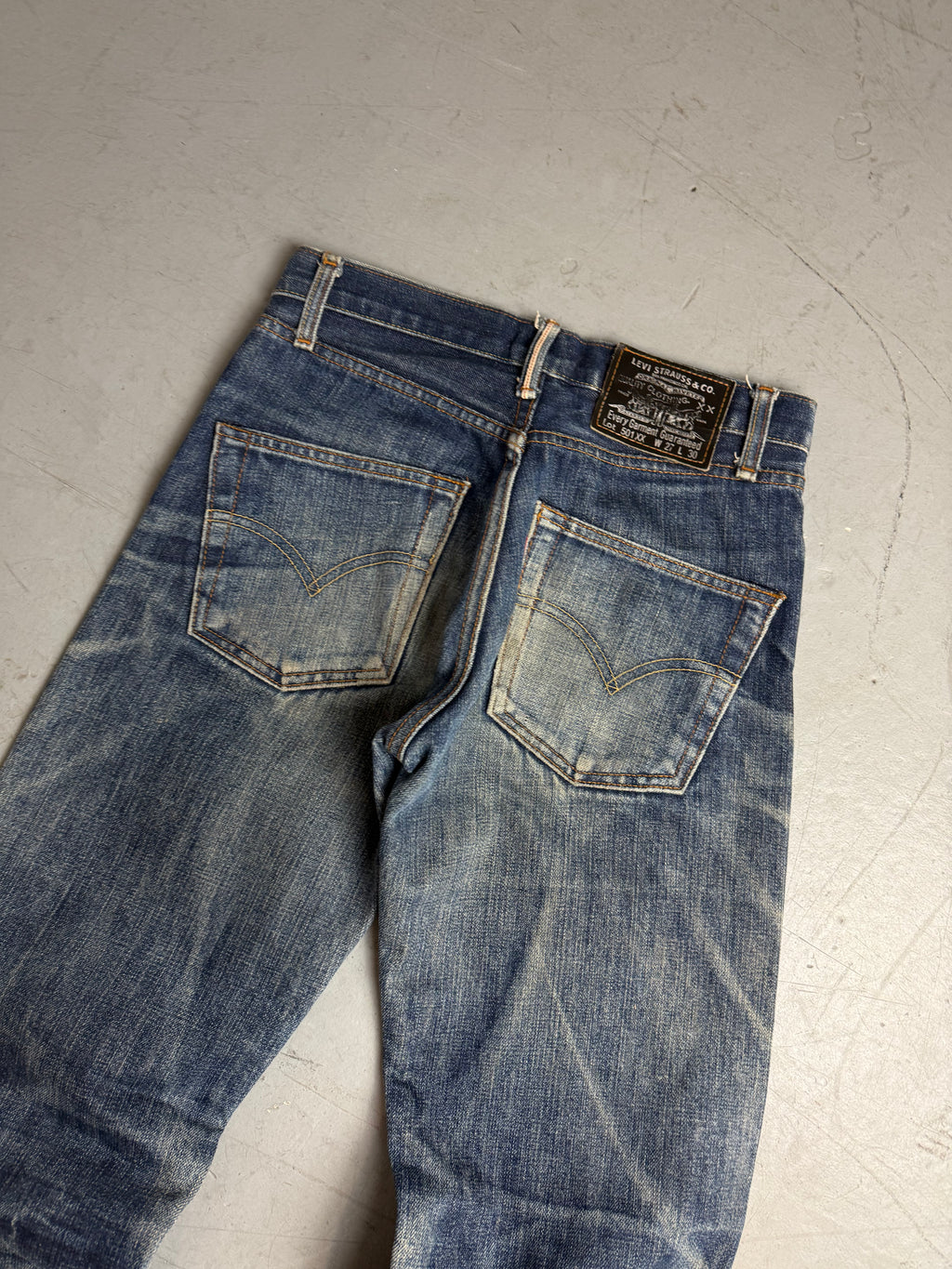 Vintage Levi’s Mid Waist Straight Leg Denim S