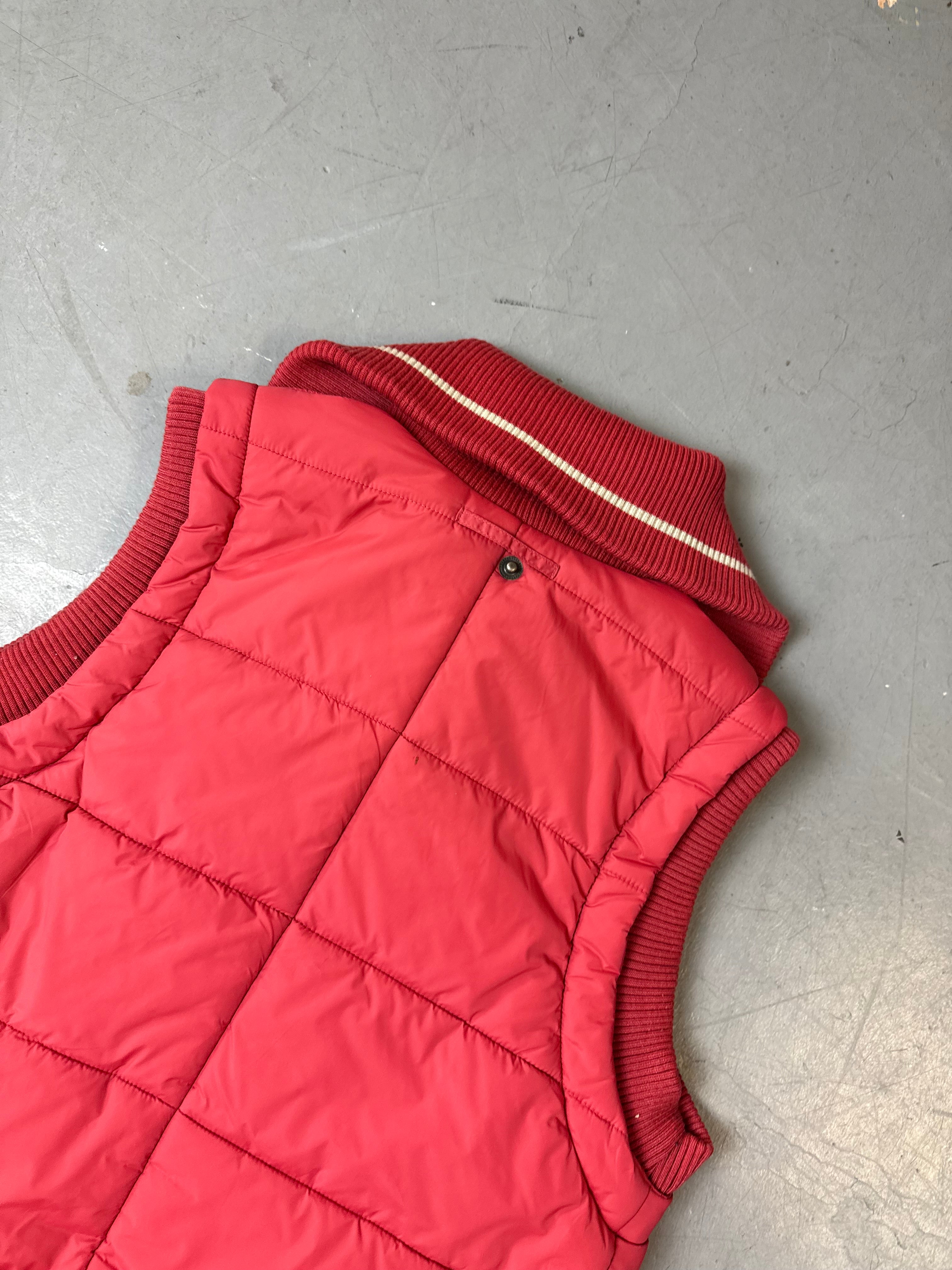 Detailliertes Produktbild von Vintage Diesel Coral Puffer Vest M/L von hinten
