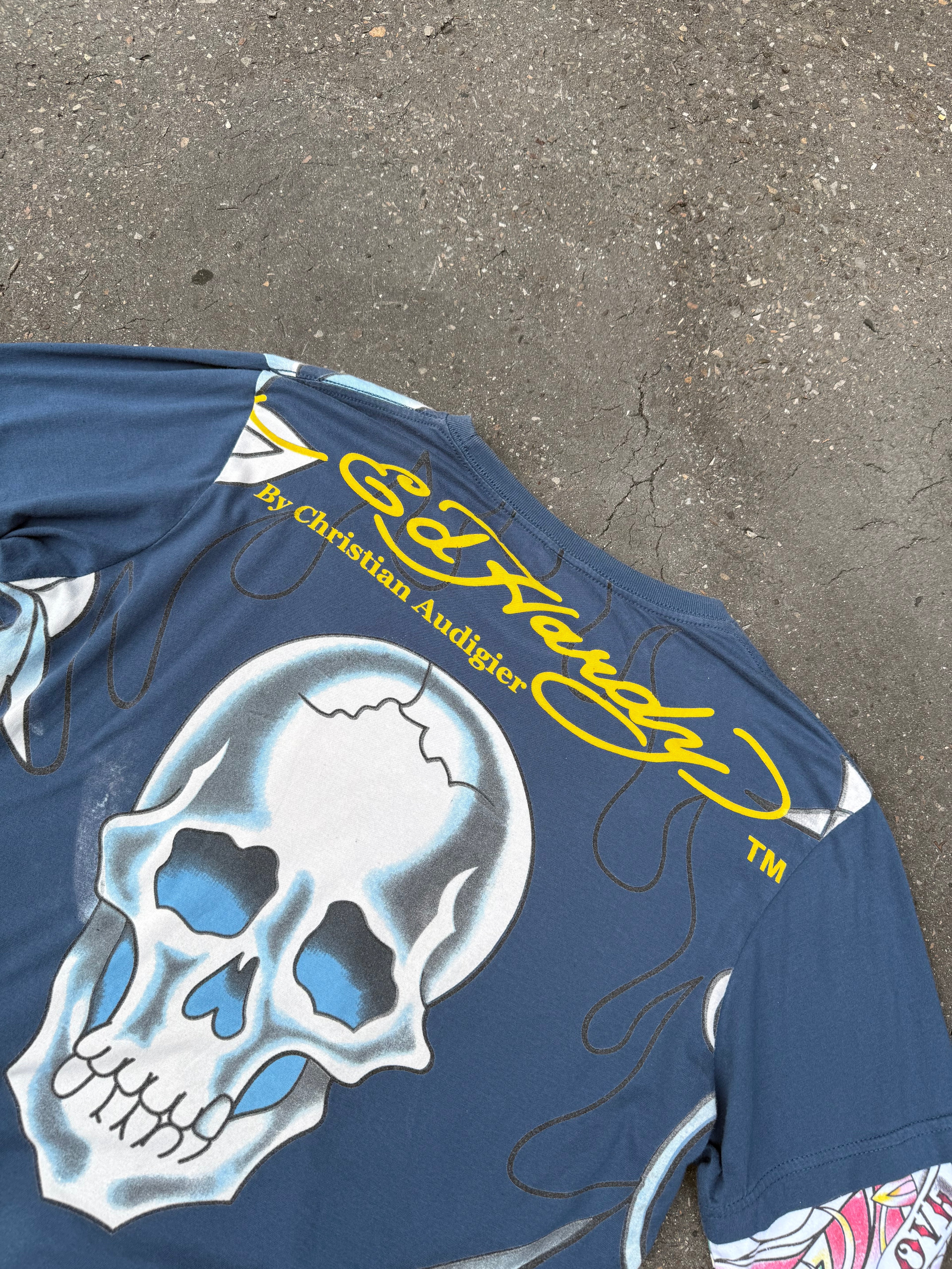 Vintage Ed Hardy Crazy Printed Longsleeve L/XL