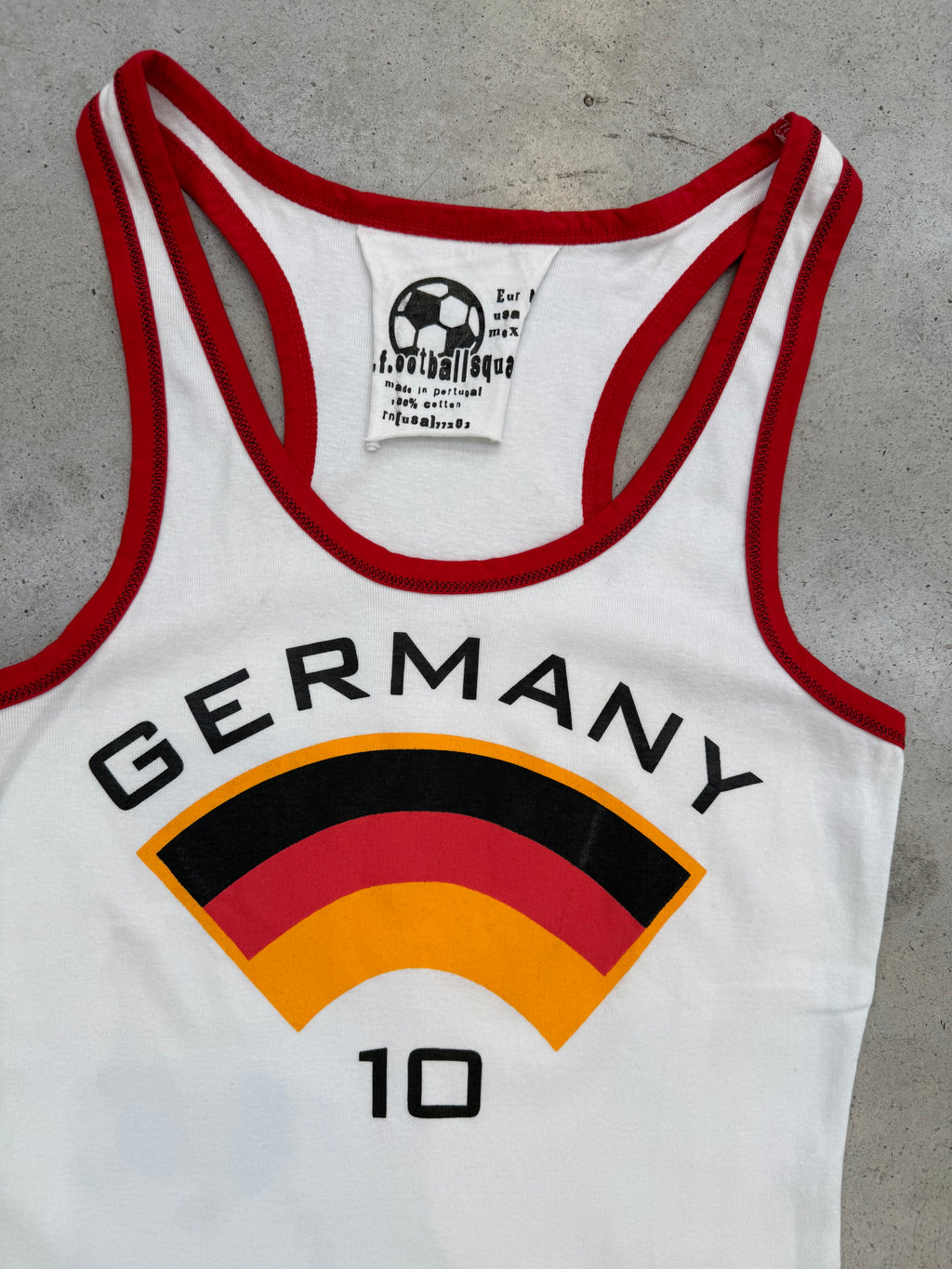 Vintage Germany Girls Tank Top für Damen. Y2K Second Hand 2000s Fashion 
