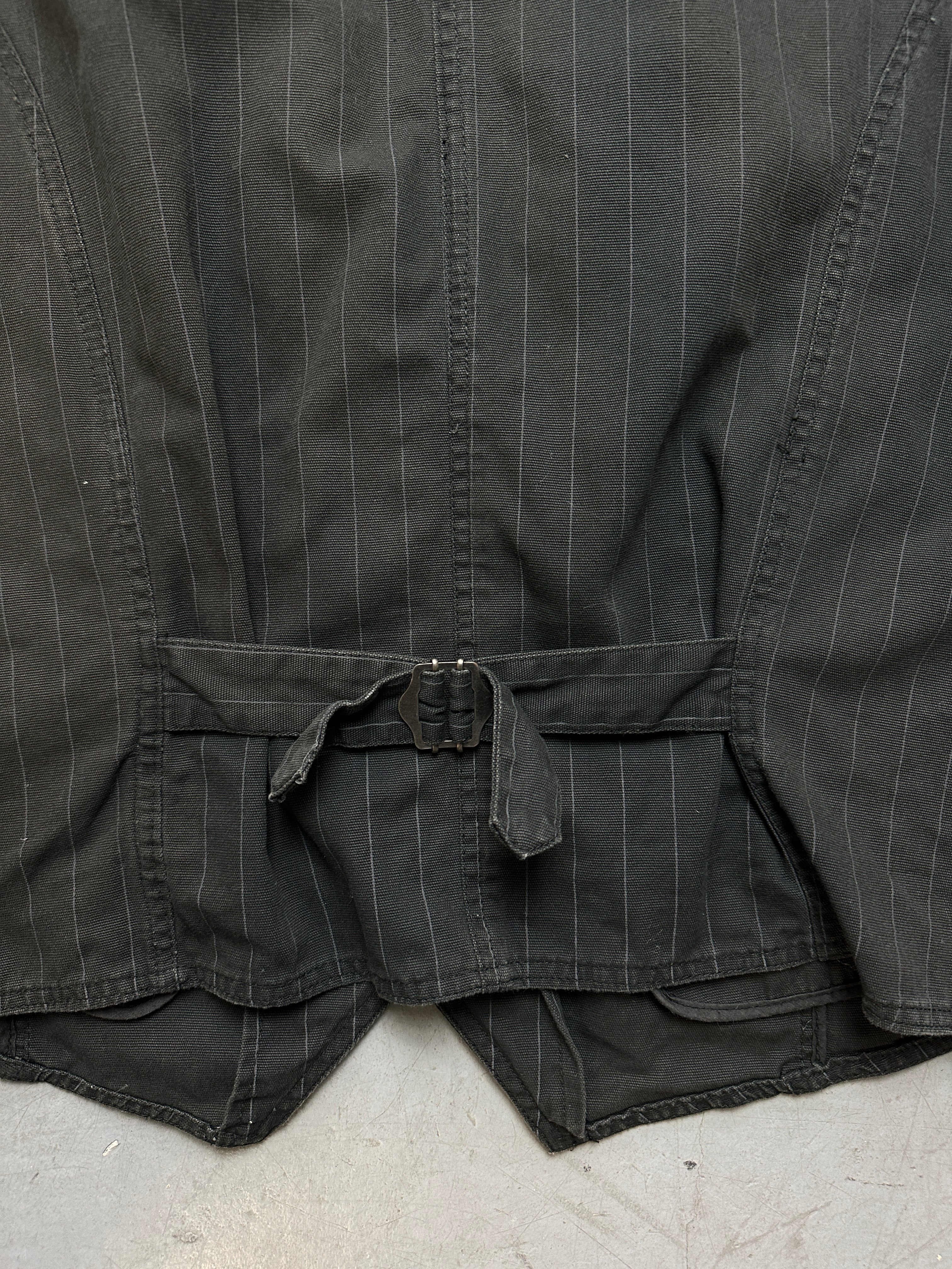 Detailliertes Produktbild von Vintage Pinstripe Vest XL von hinten