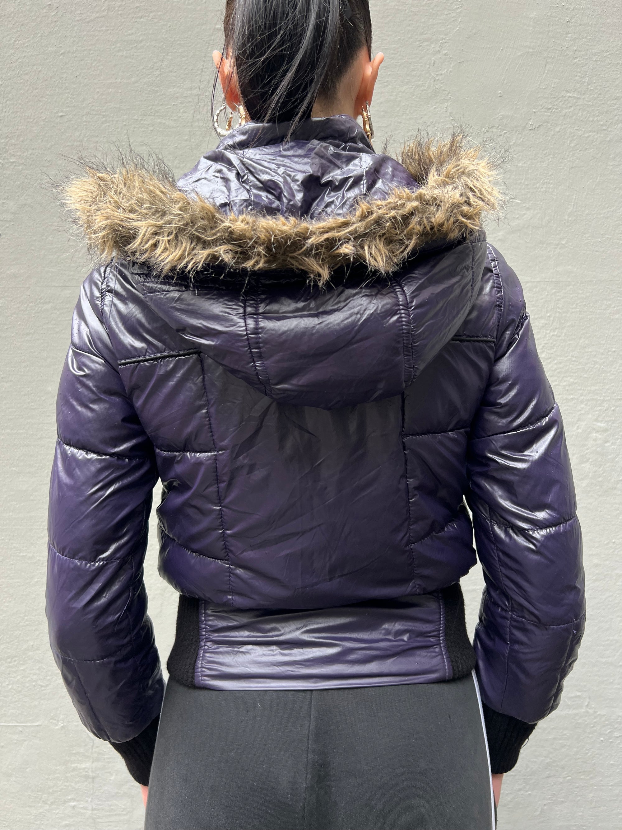 Vintage Y2K Violet Puffer Jacket with Fur Hood S