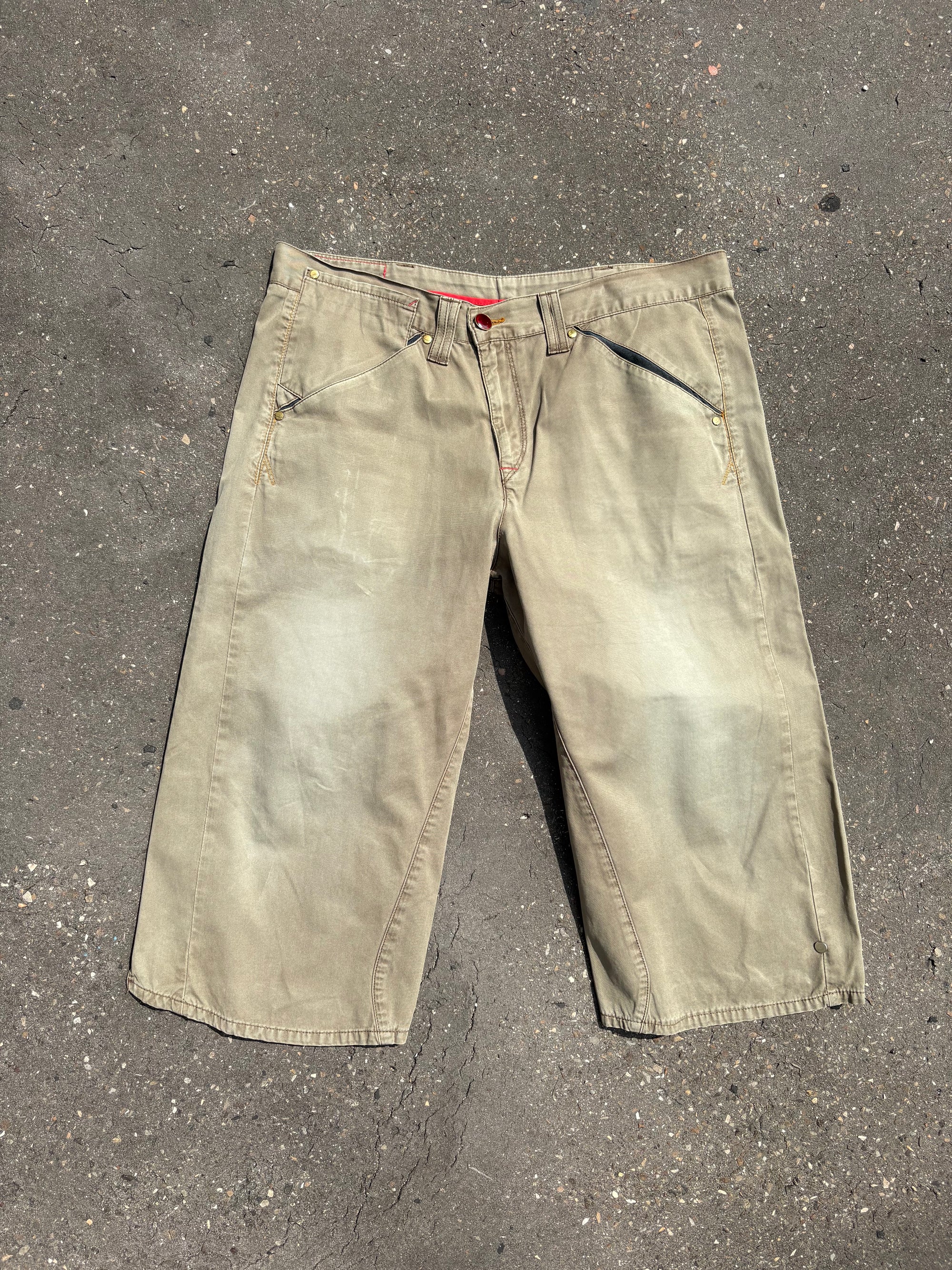 Vintage Khaki Levi’s Baggy Jorts L/XL