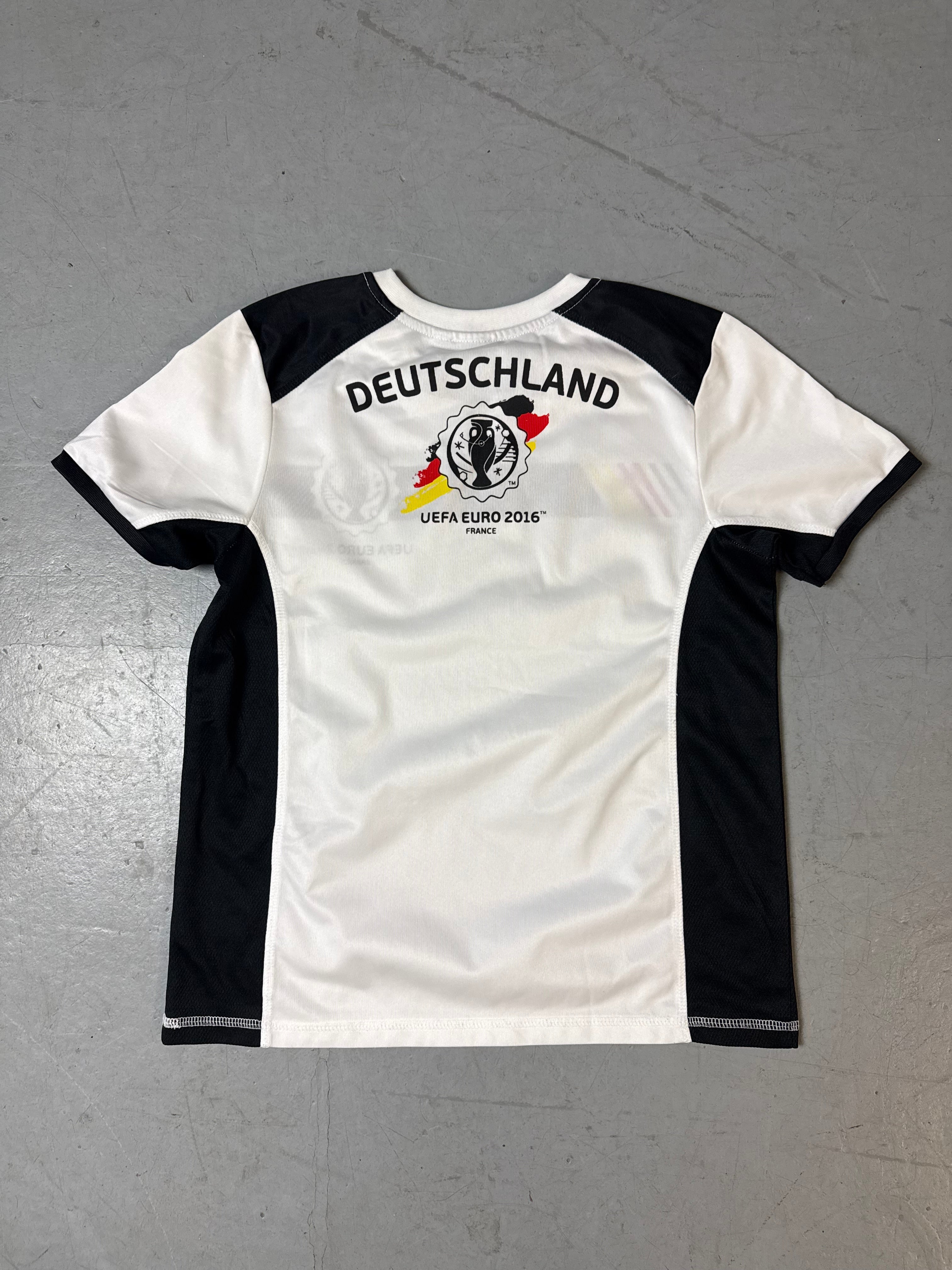 Produktbild von einem Vintage UEFA Euro 2016 Fan Jersey von hinten