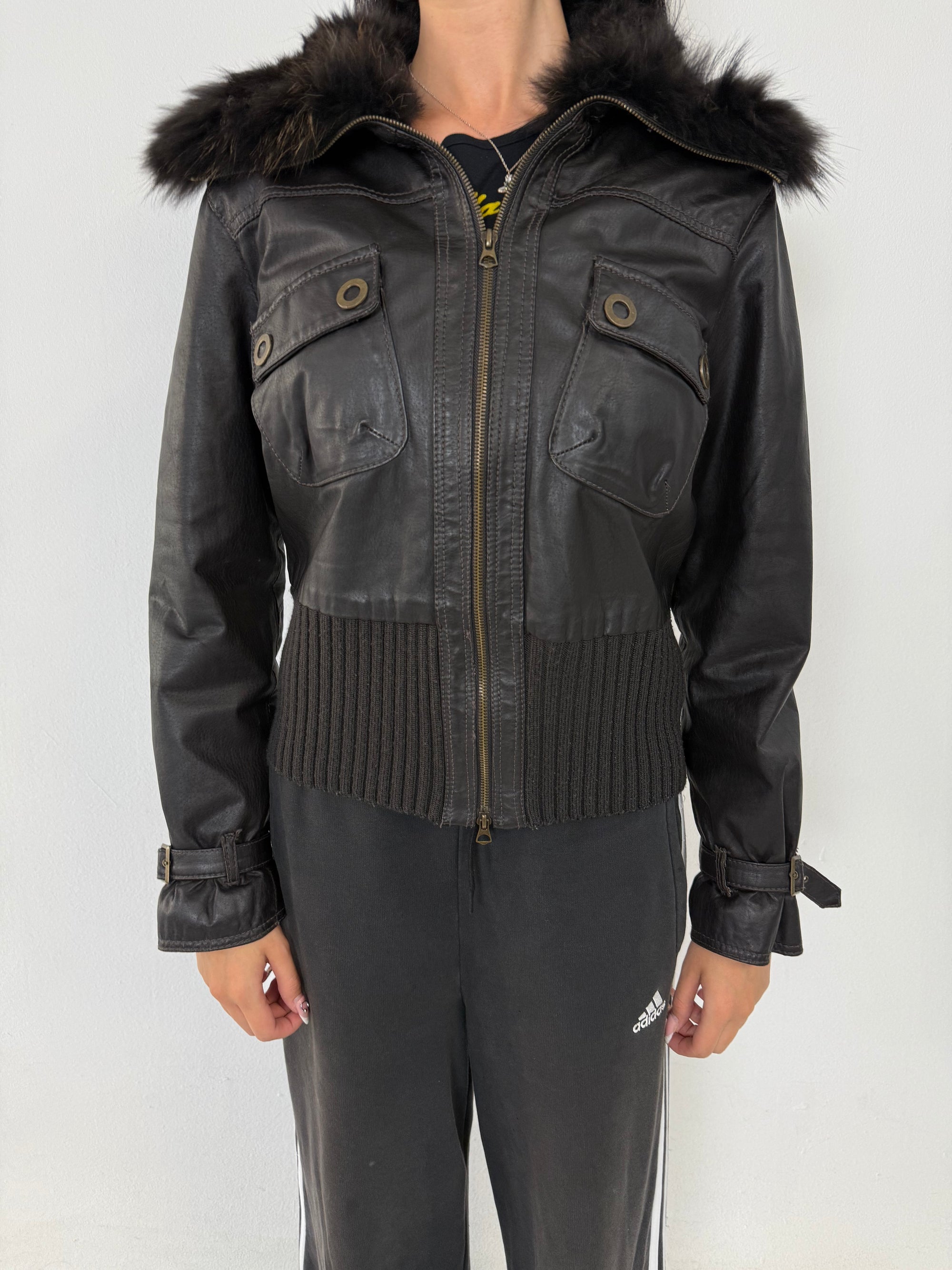 Vintage Black/Brown Leather Jacket with Faux Fur Collar M
