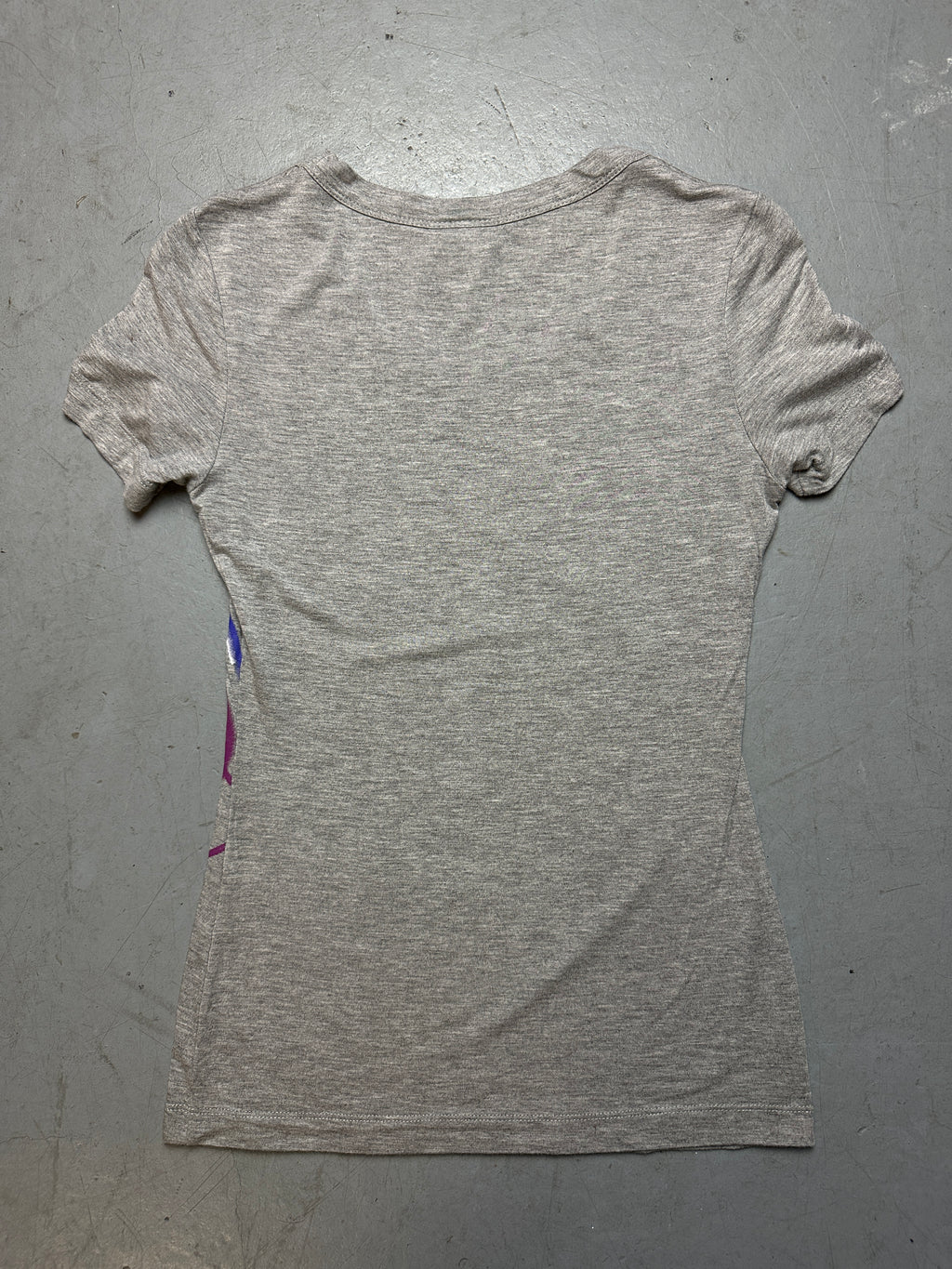 Produktbild von einem Vintage Miss Sixty Grey Printed Tee von hinten