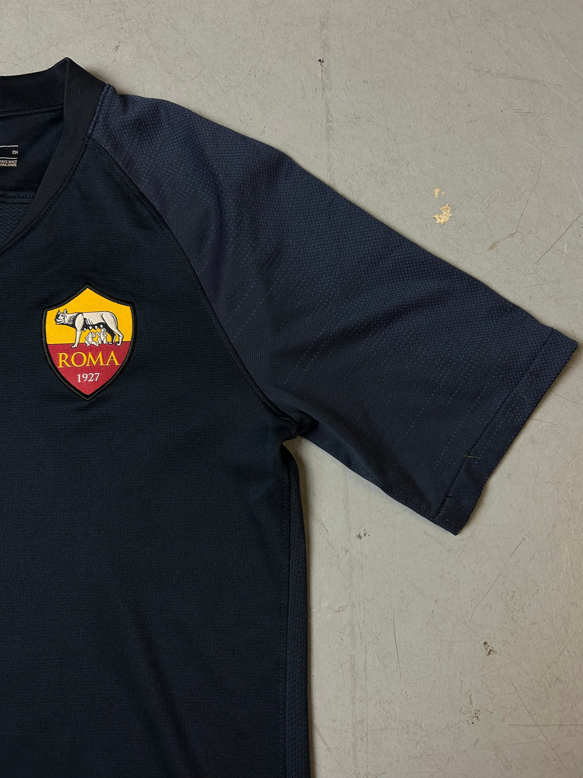 Detailliertes Produktbild von Vintage Nike Roma Jersey S von vorne