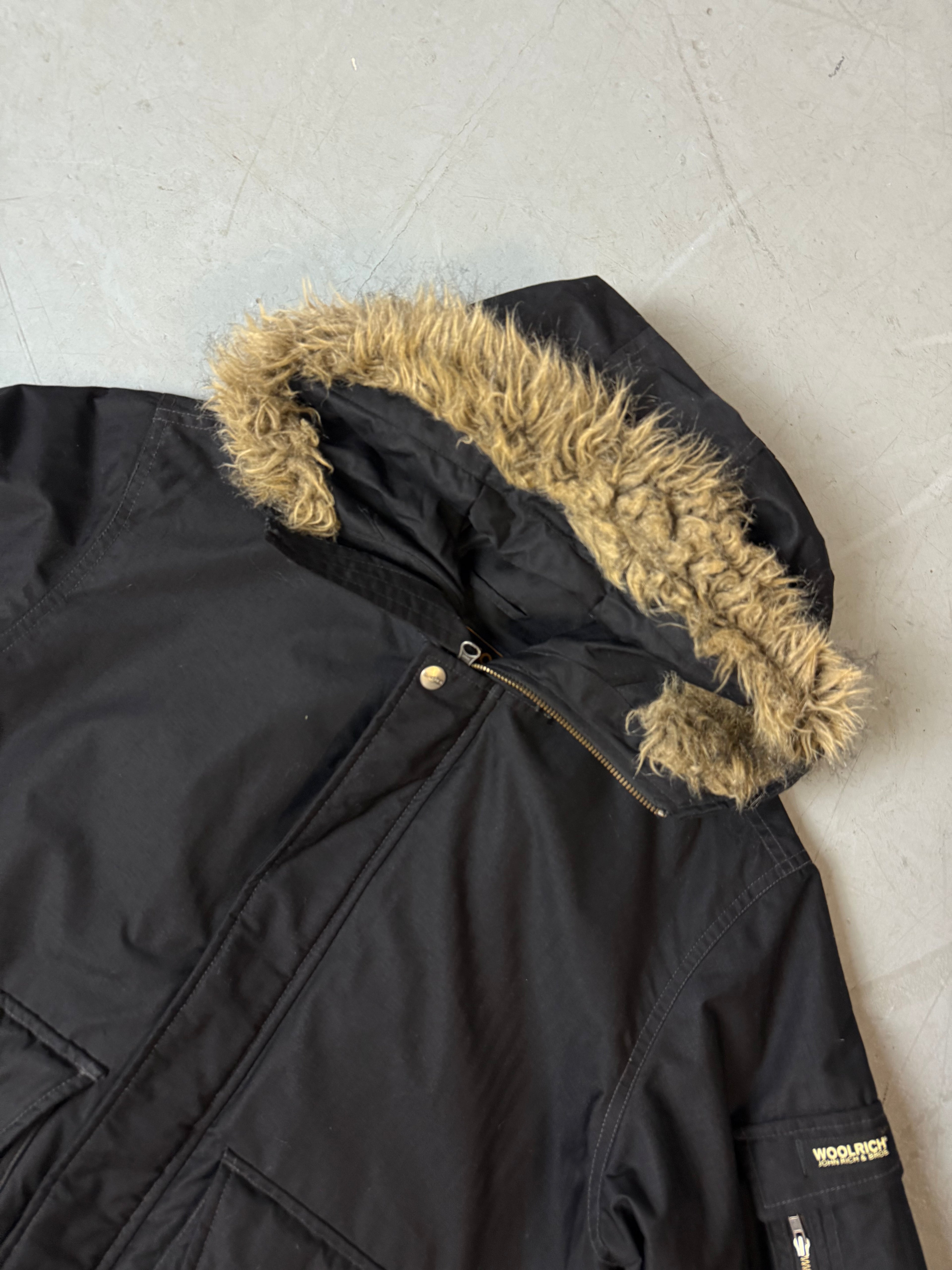 Vintage Woolrich Black Winter Jacket with Fur Hood M/L