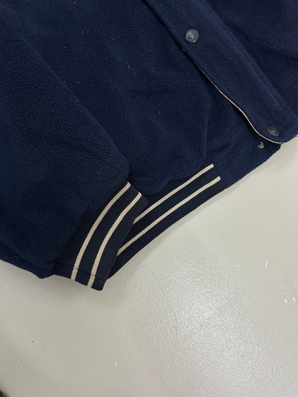 Vintage Champion Fleece Jacket für Herren. Y2K Second Hand 2000s Fashion 