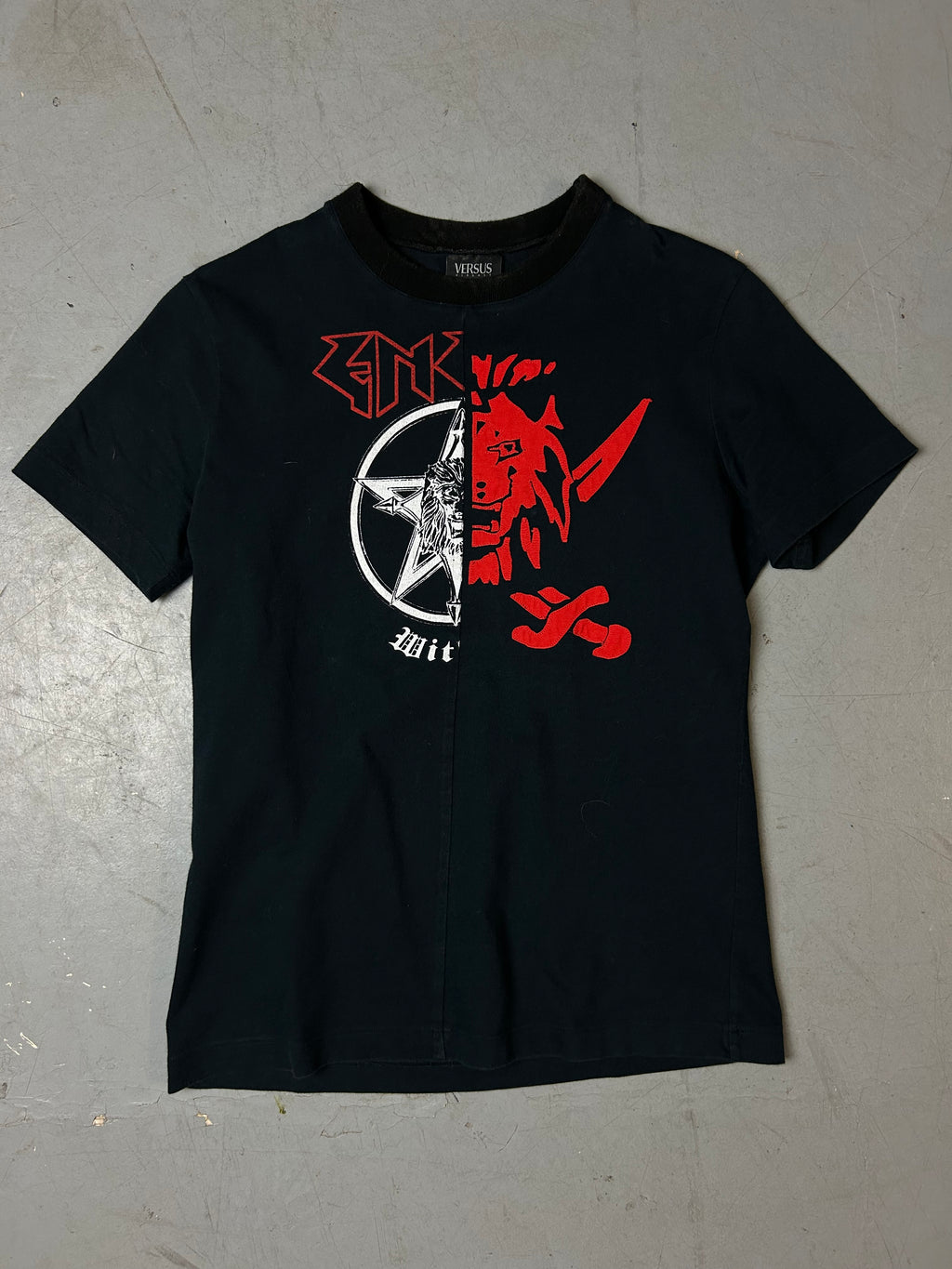 produktbild von Vintage Versus Versace Black Printed T-Shirt S/M von vorne 