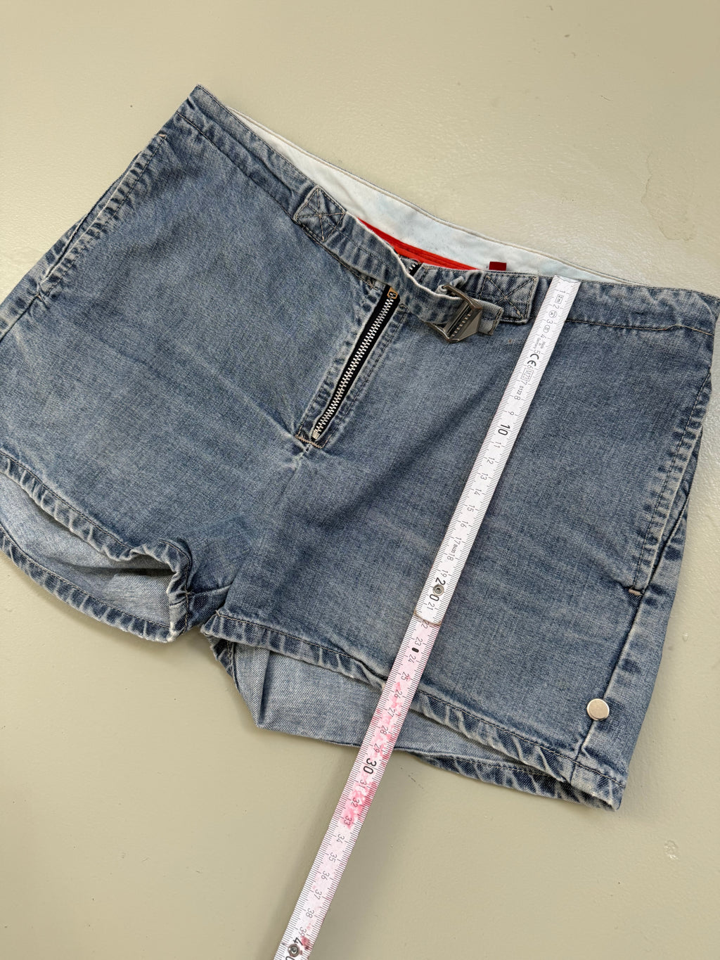Vintage Levis Denim Hot Pants M