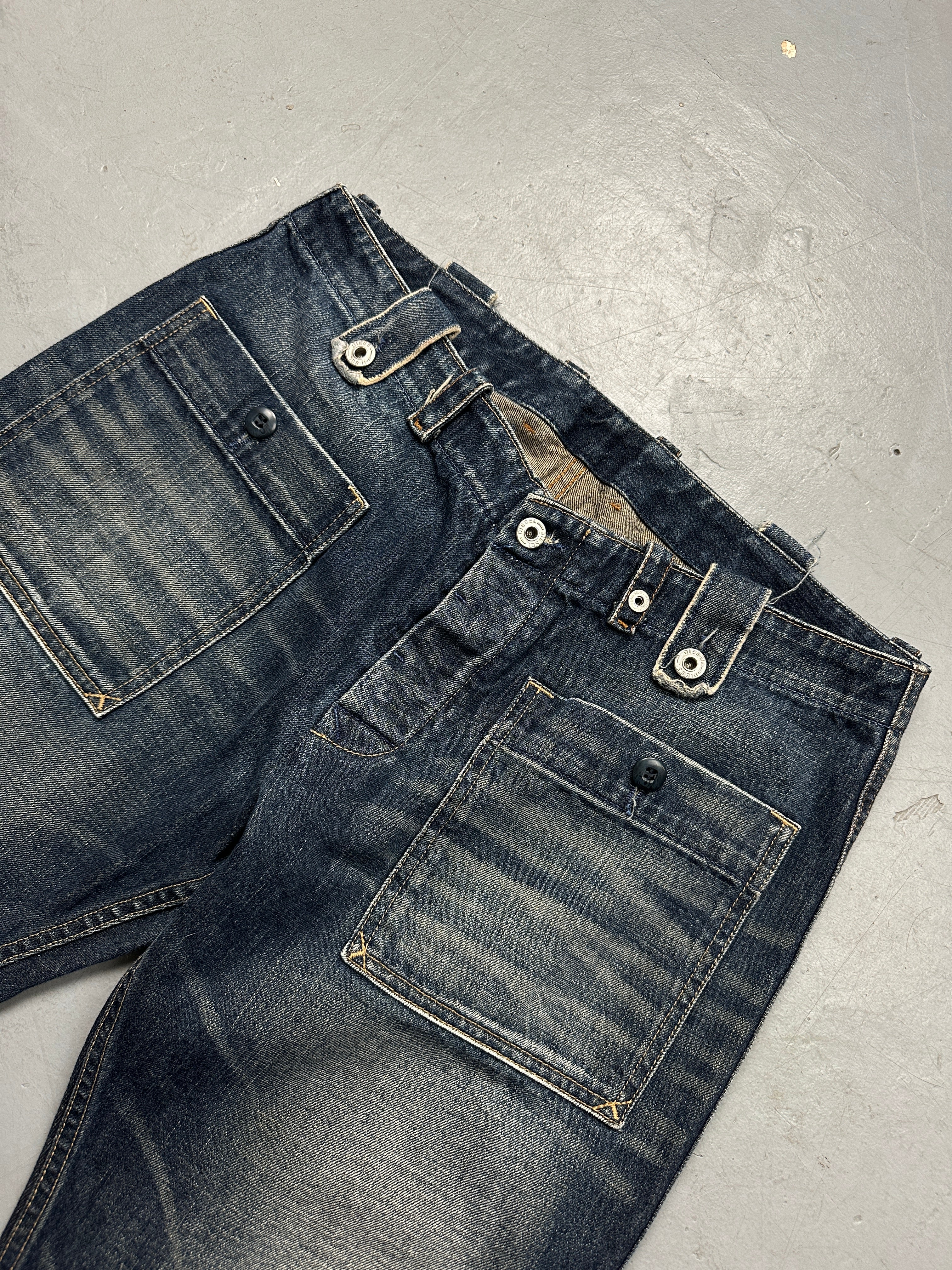 Vintage Diesel Straight Leg Denim für Männer. Y2K Secondhand 2000s Fashion