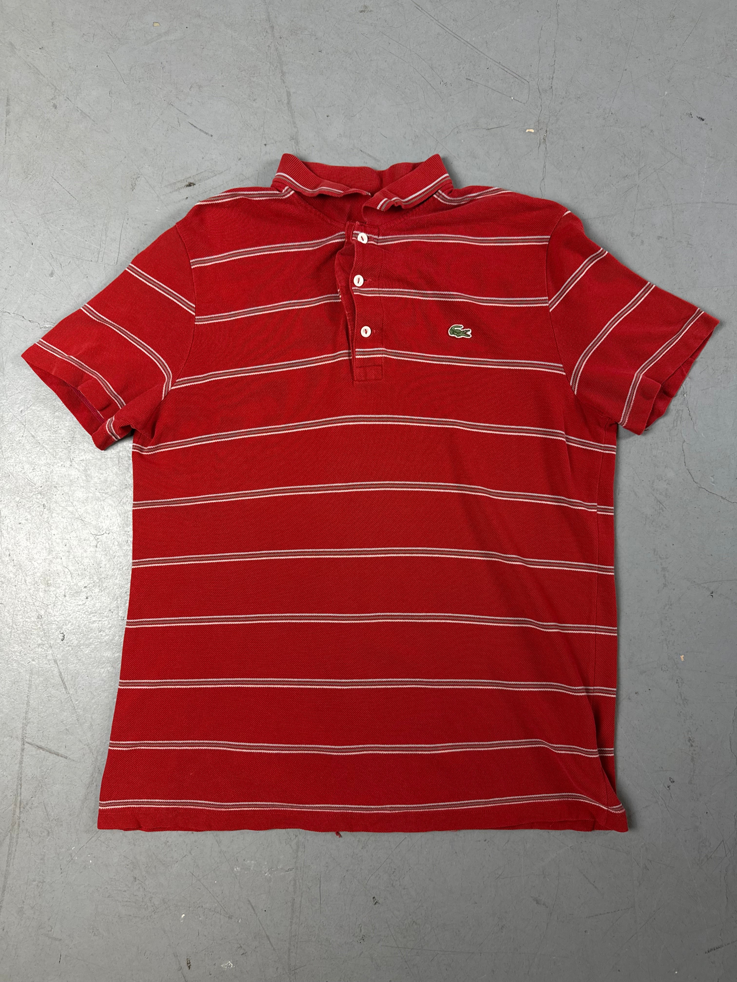 Produktbild von Vintage Lacoste Red Striped Polo M von vorne 