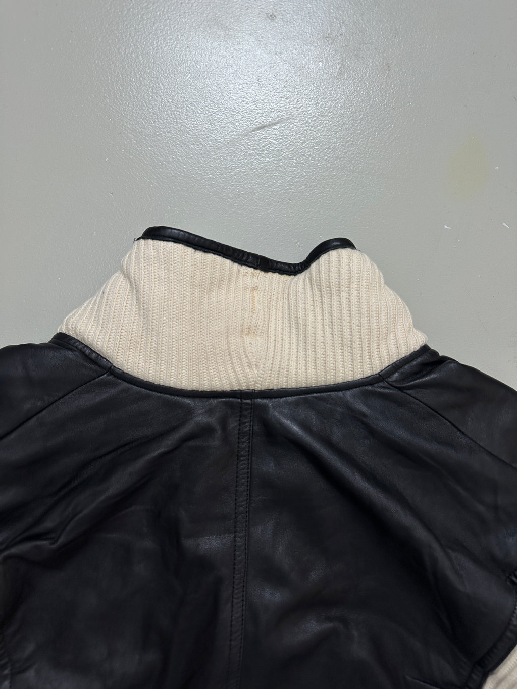 Vintage Uncle Sam Wool/Leather Jacket
für Herren. Y2K Second Hand 2000s Fashion 