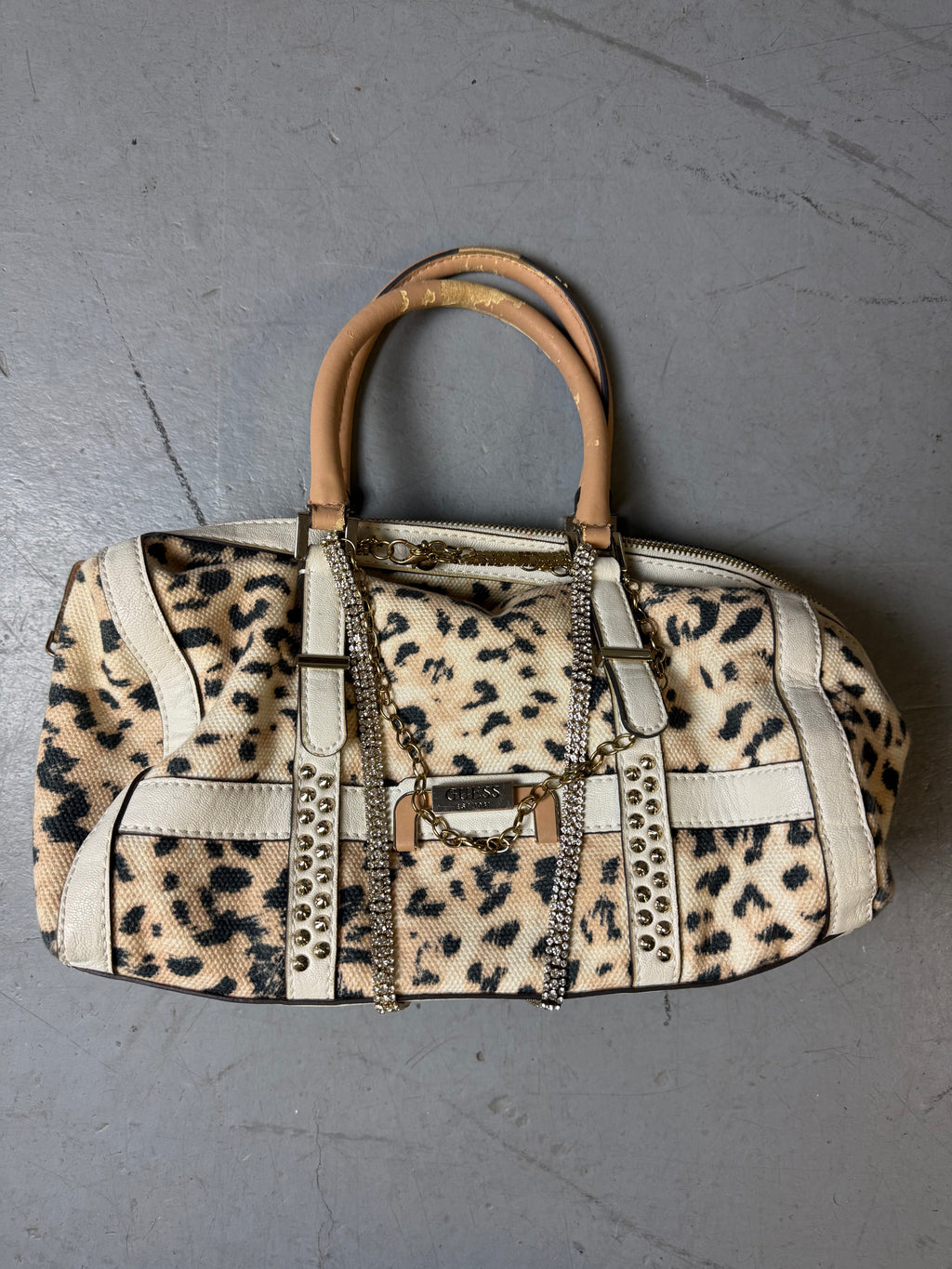 Vintage CNTY BAGS Guess Beige Leo Print Handbag with Extra Charms