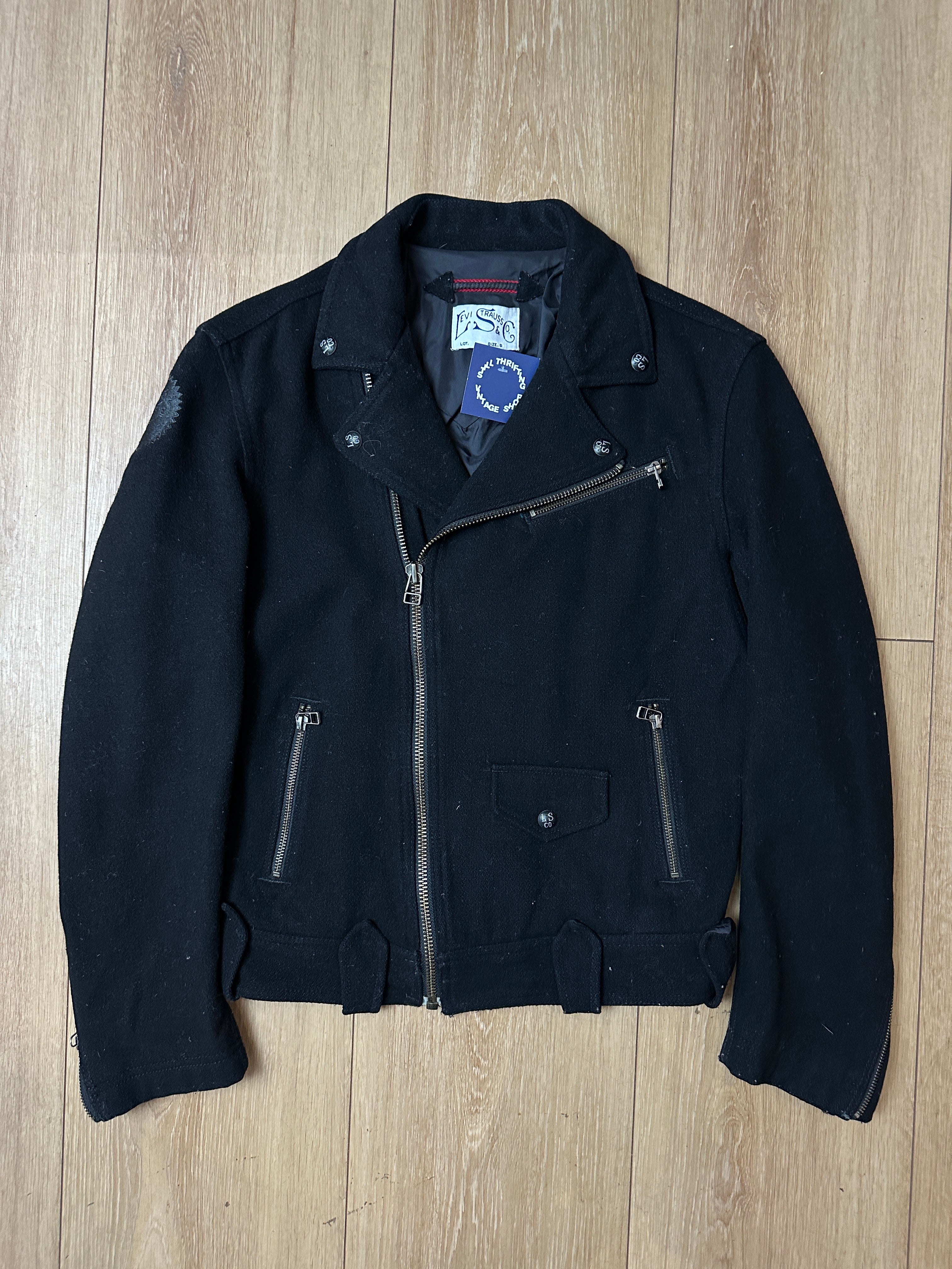 Produktbild von Vintage Levis Black Wool Jacket XS/S von vorne