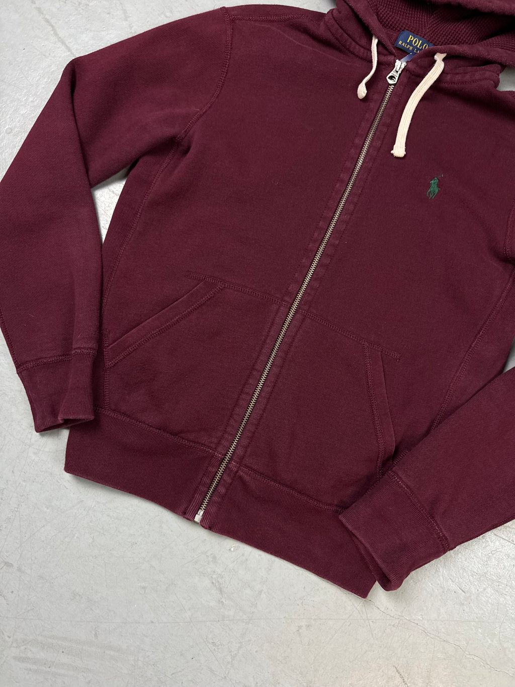 Ein Bordeaux roter zipper von Ralph Lauren vintage y2k