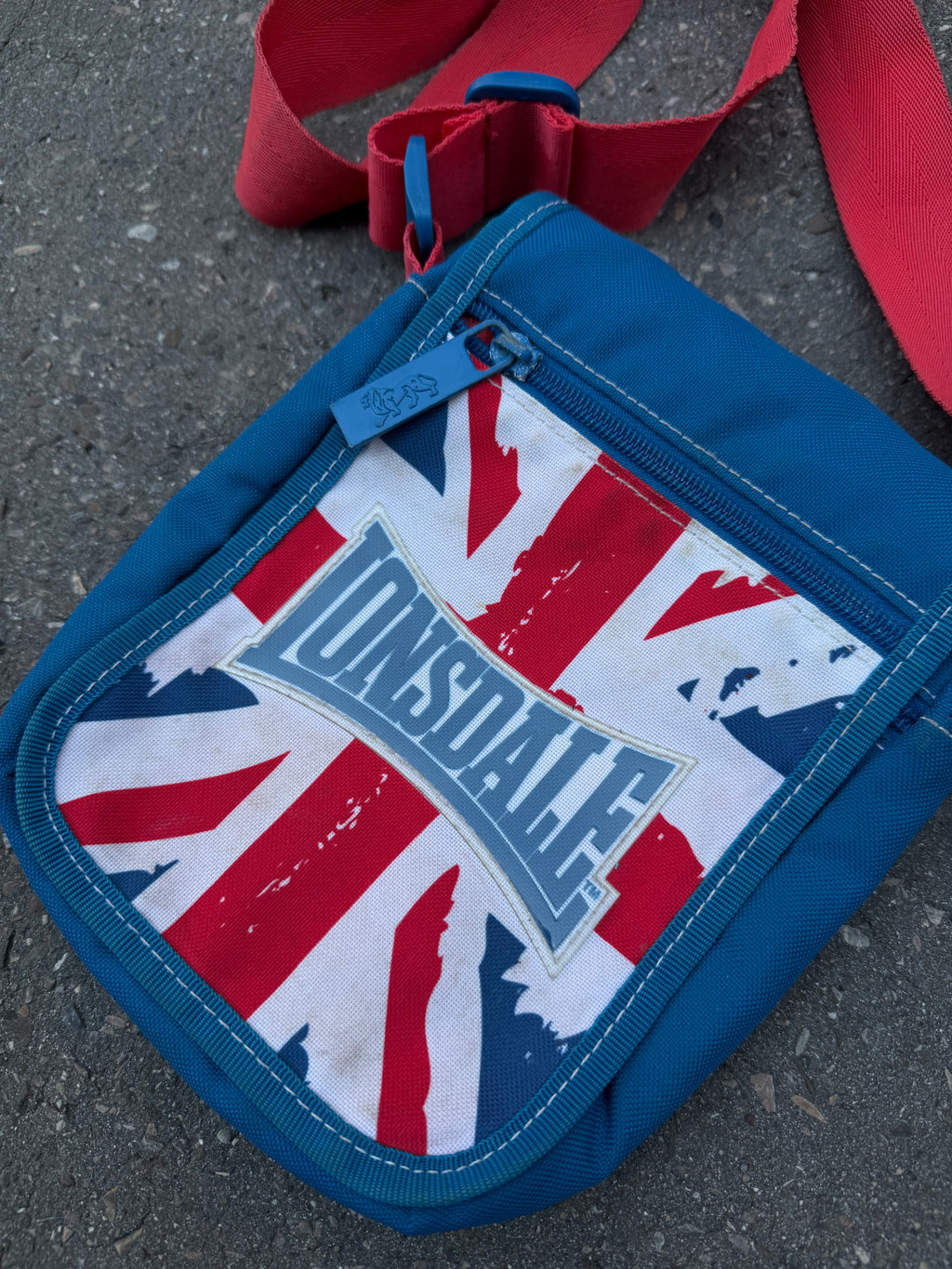 Vinage Lonsdale UK Flag Crossbody Bag