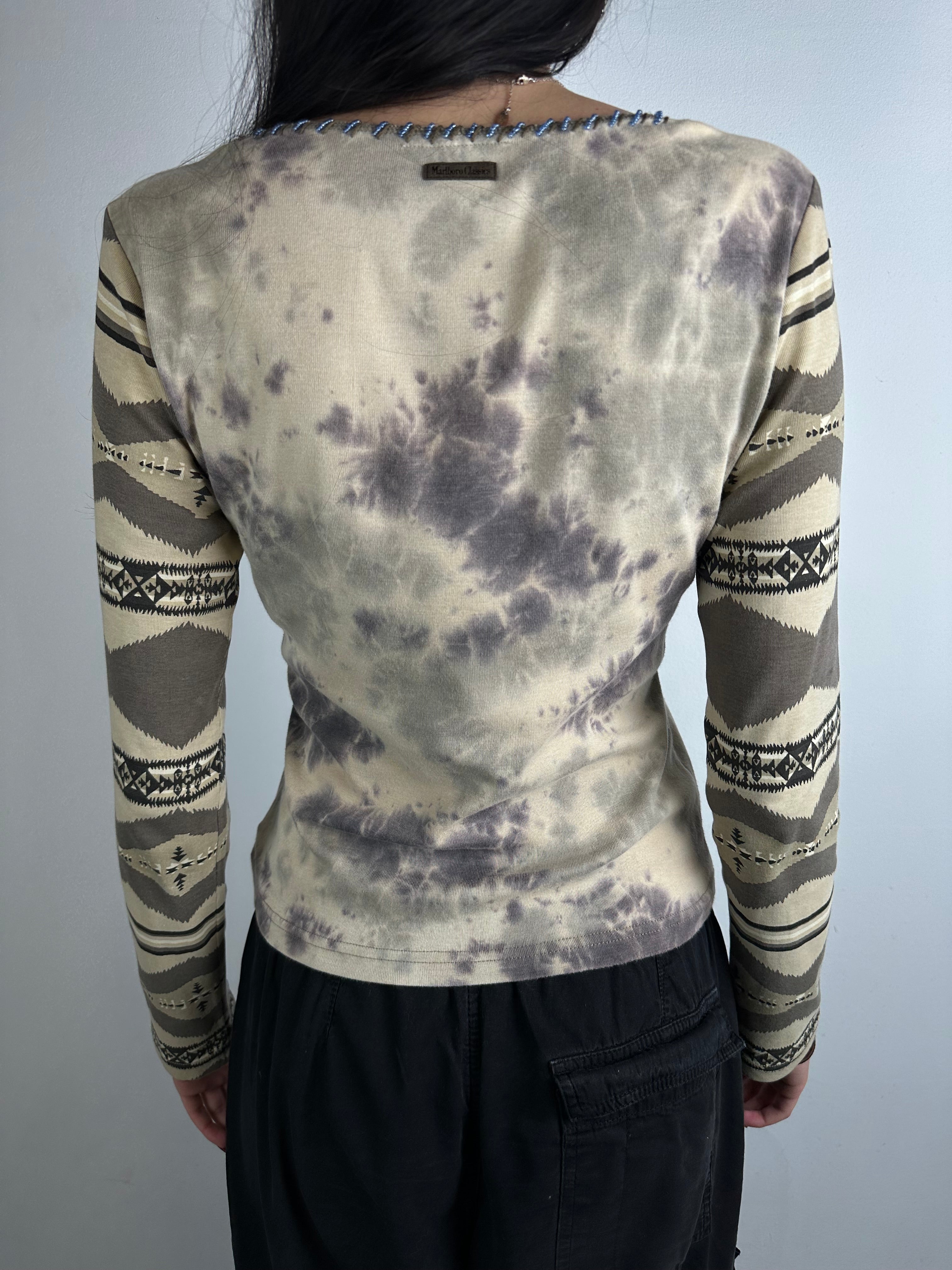 Vintage Marlboro Classics Printed Lingsleeve S/M