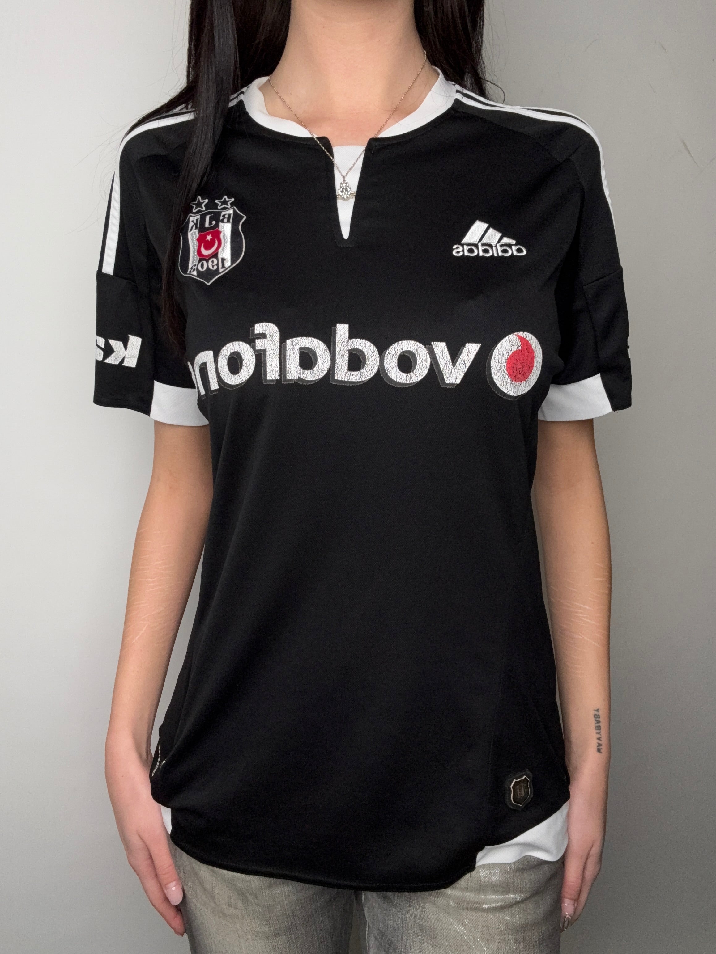 Vintage Adidas Besiktas 2015/2016 Third Jersey M/L