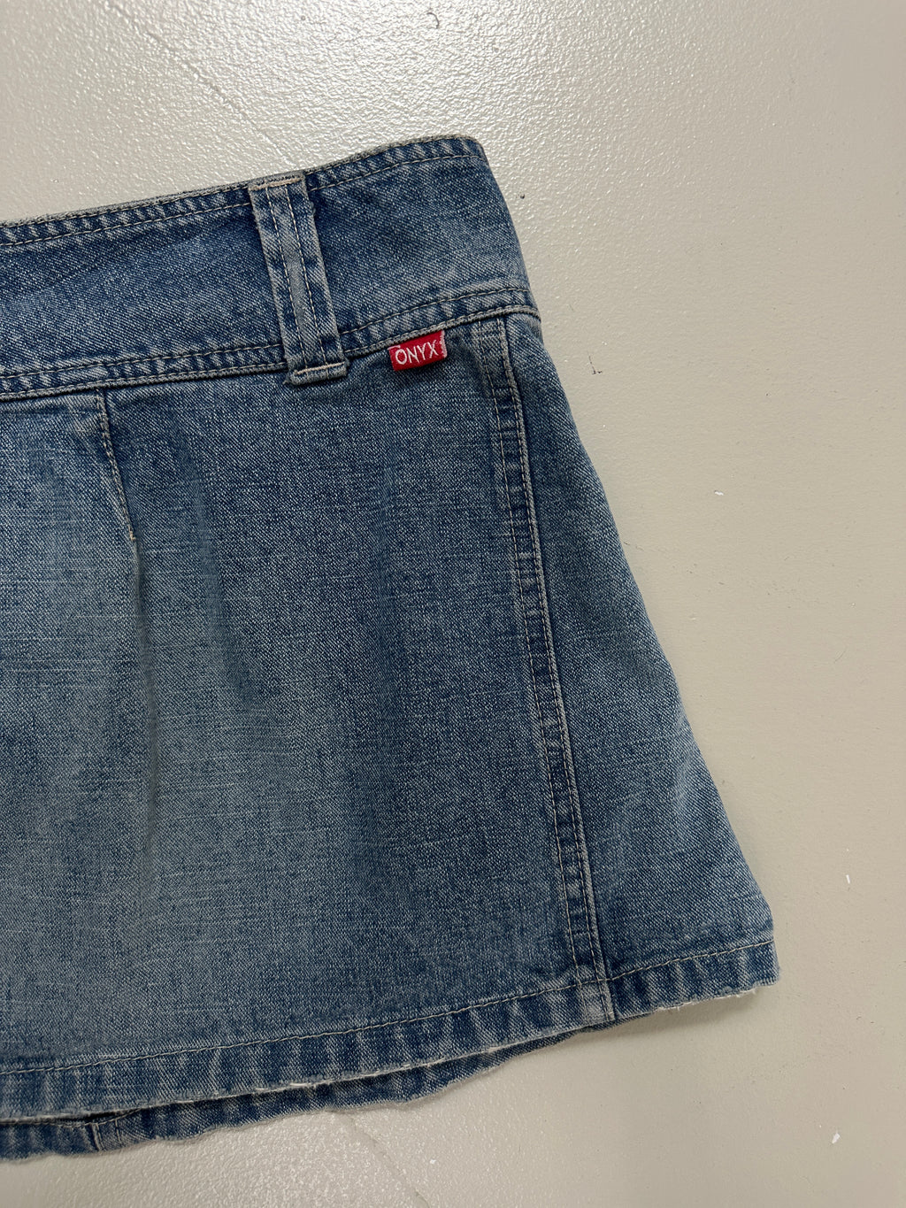 Vintage Onyx Light Blue Denim Mini Skirt M