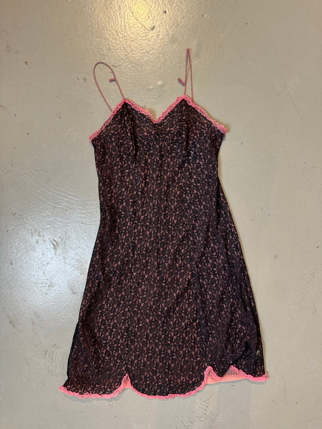 Vintage Pink/Black Midi Dress S