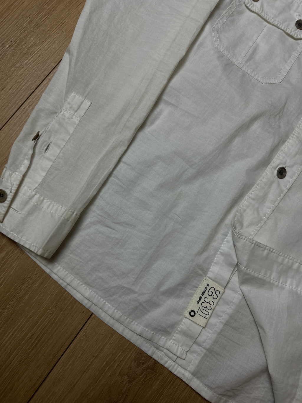 Ein weißes langarm Hemd von G-Star Vintage Y2K 