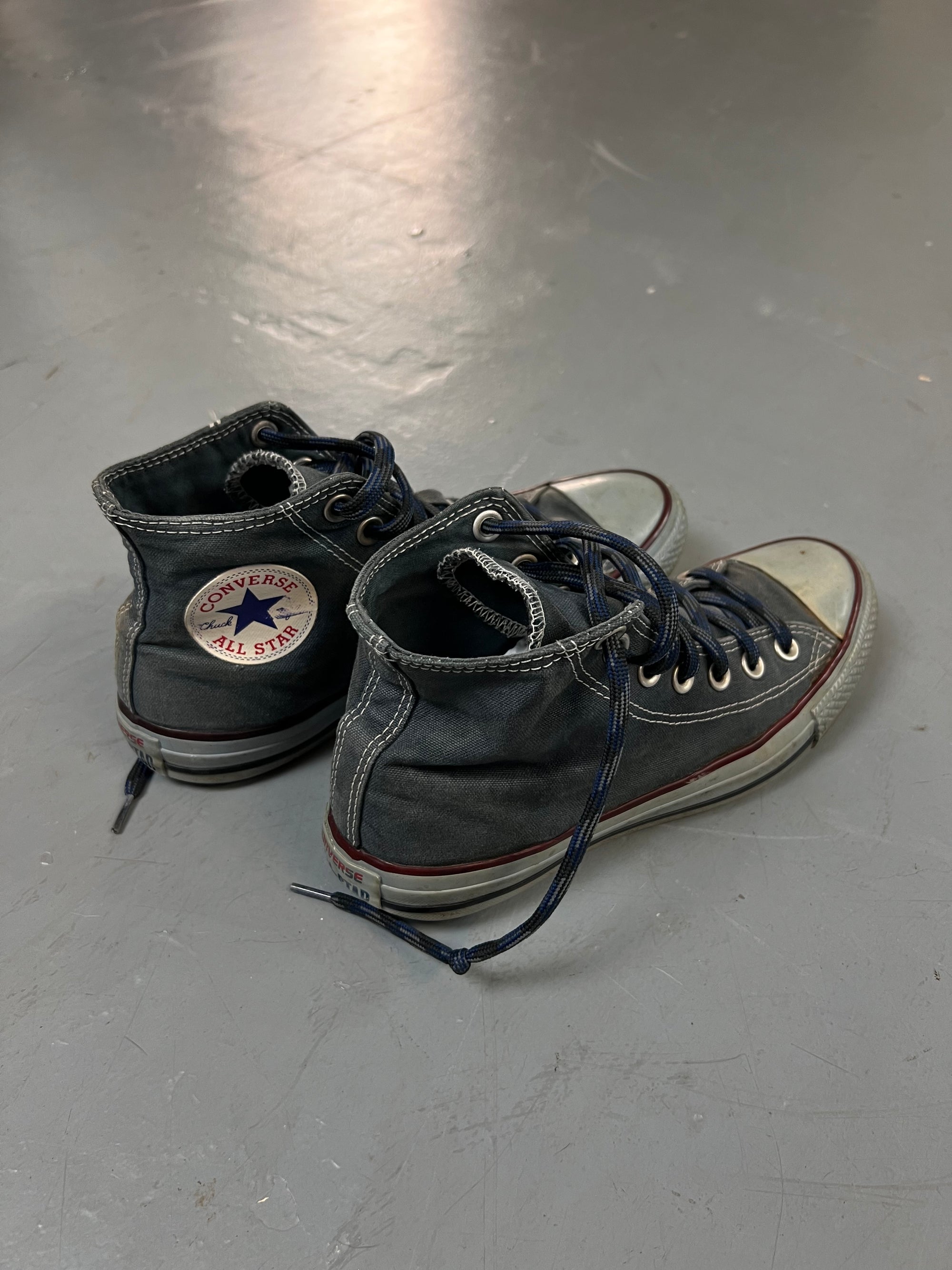 Vintage Converse Chucks 39