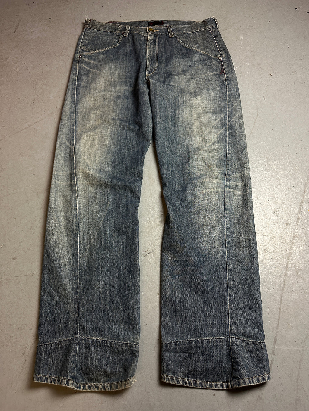 Produktbild von einer Vintage Levis Engineered Denim von vorne