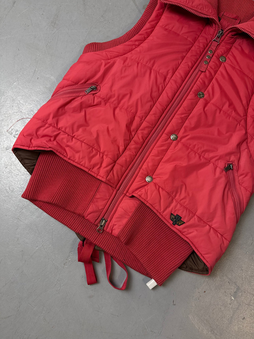 Detailliertes Produktbild von Vintage Diesel Coral Puffer Vest M/L von vorne