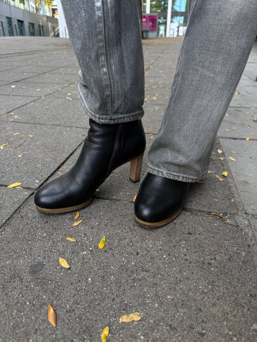 Vintage Chloé Heels (38 1/2)