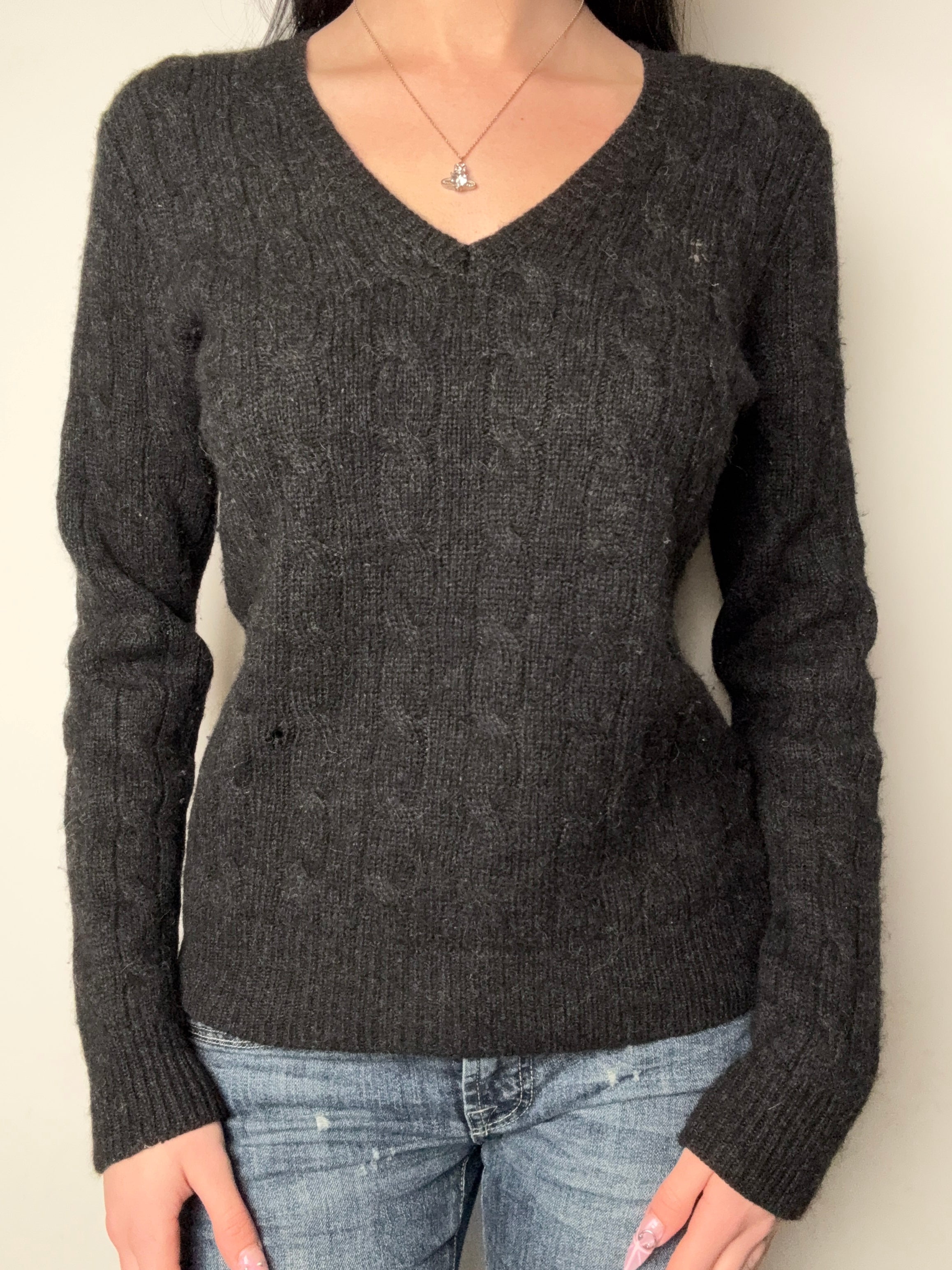 Vintage Ralph Lauren Dark Grey Wool Sweater for boys and girls. Y2K Second Hand 2000s Fashion 