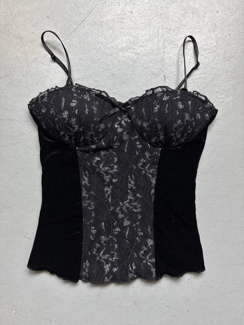 Vintage Baroque Floral Pattern Top in black for girl’s. Y2K Second Hand 2000s Fashion 