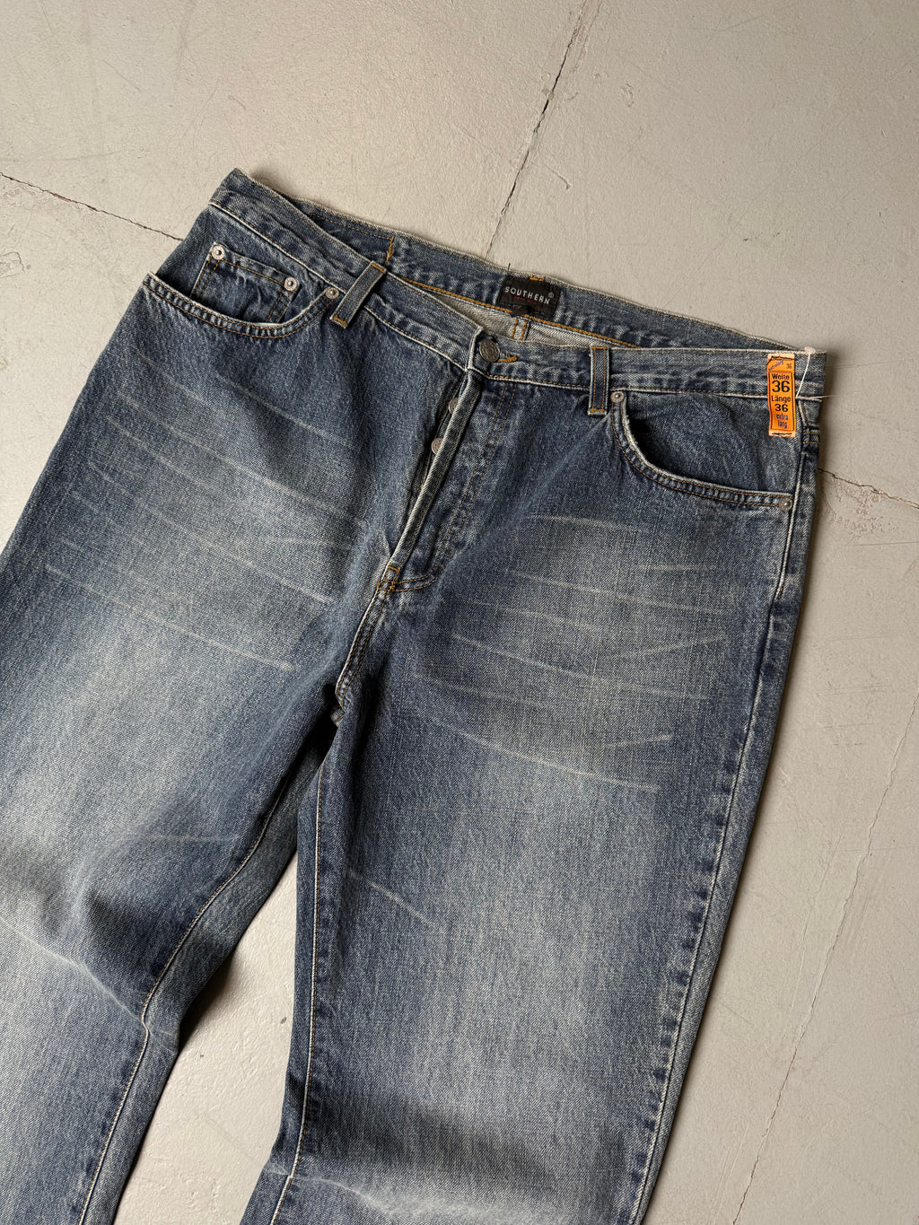 Vintage Southern Super Tall Baggy Jeans. Y2K Second Hand 2000s Fashion 