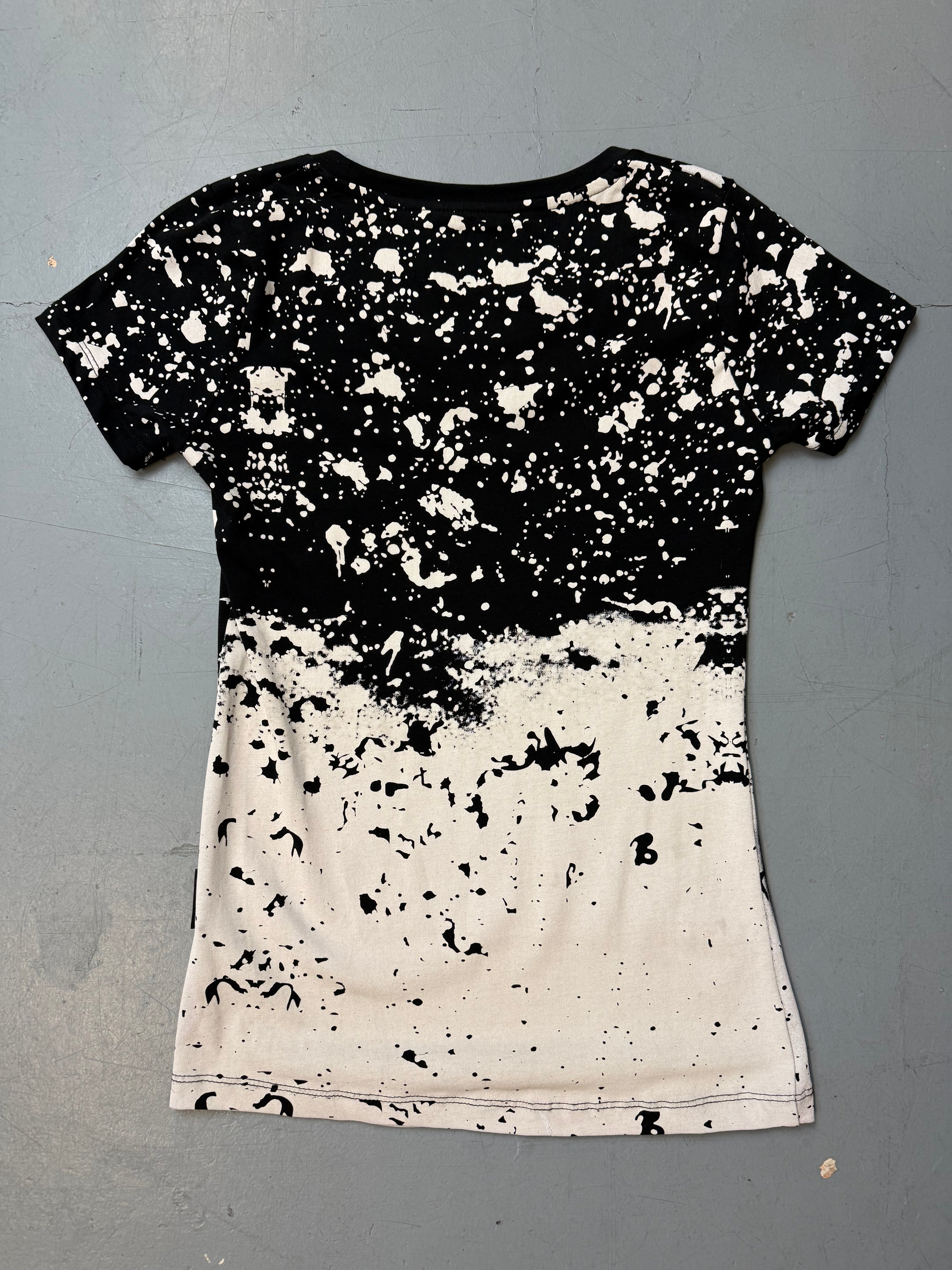 Vintage Dsquared2 Icon T-Shirt für Damen. Y2K Second Hand 2000s Fashion.