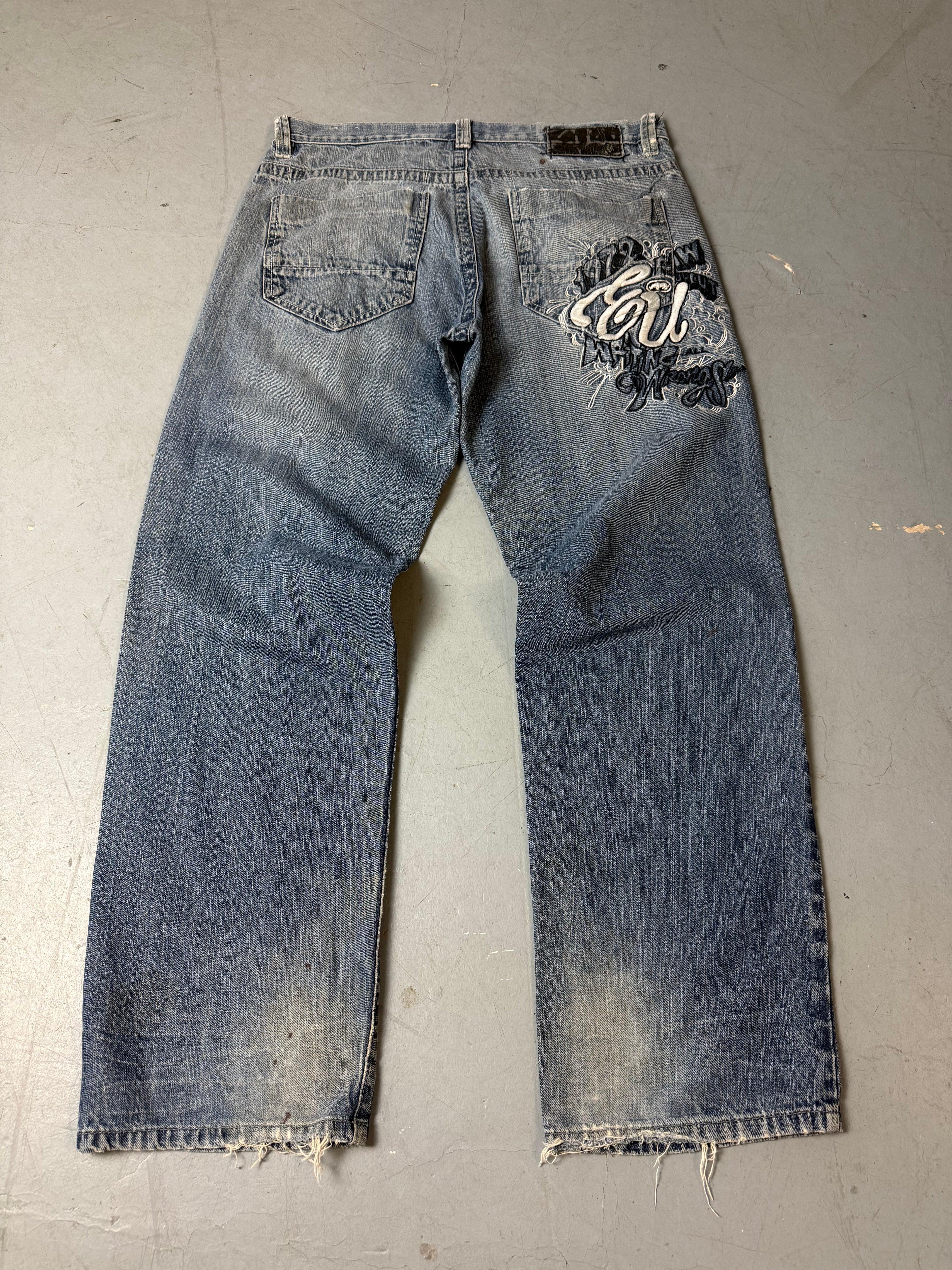 Produktbild von einer Vintage Ecko Unltd. Ripped Baggy Denim von hinten